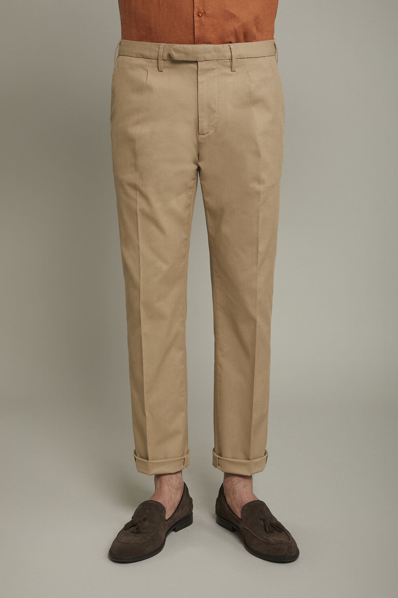 Classic men's trousers with pinces comfort fit dobby cotton fabric image number 3