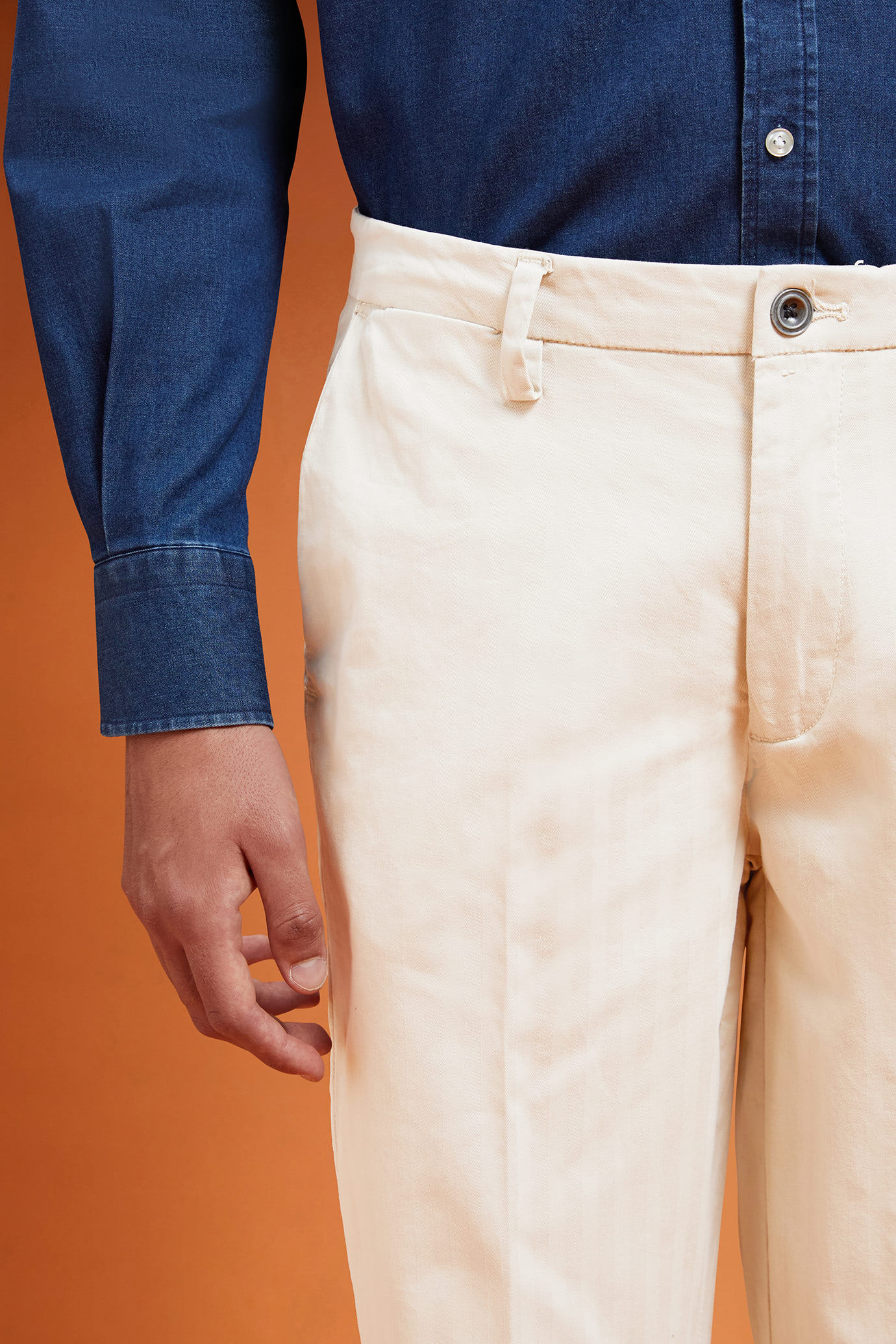 Pantalone uomo classico costruzione spina di pesce elasticizzato regular fit image number 2