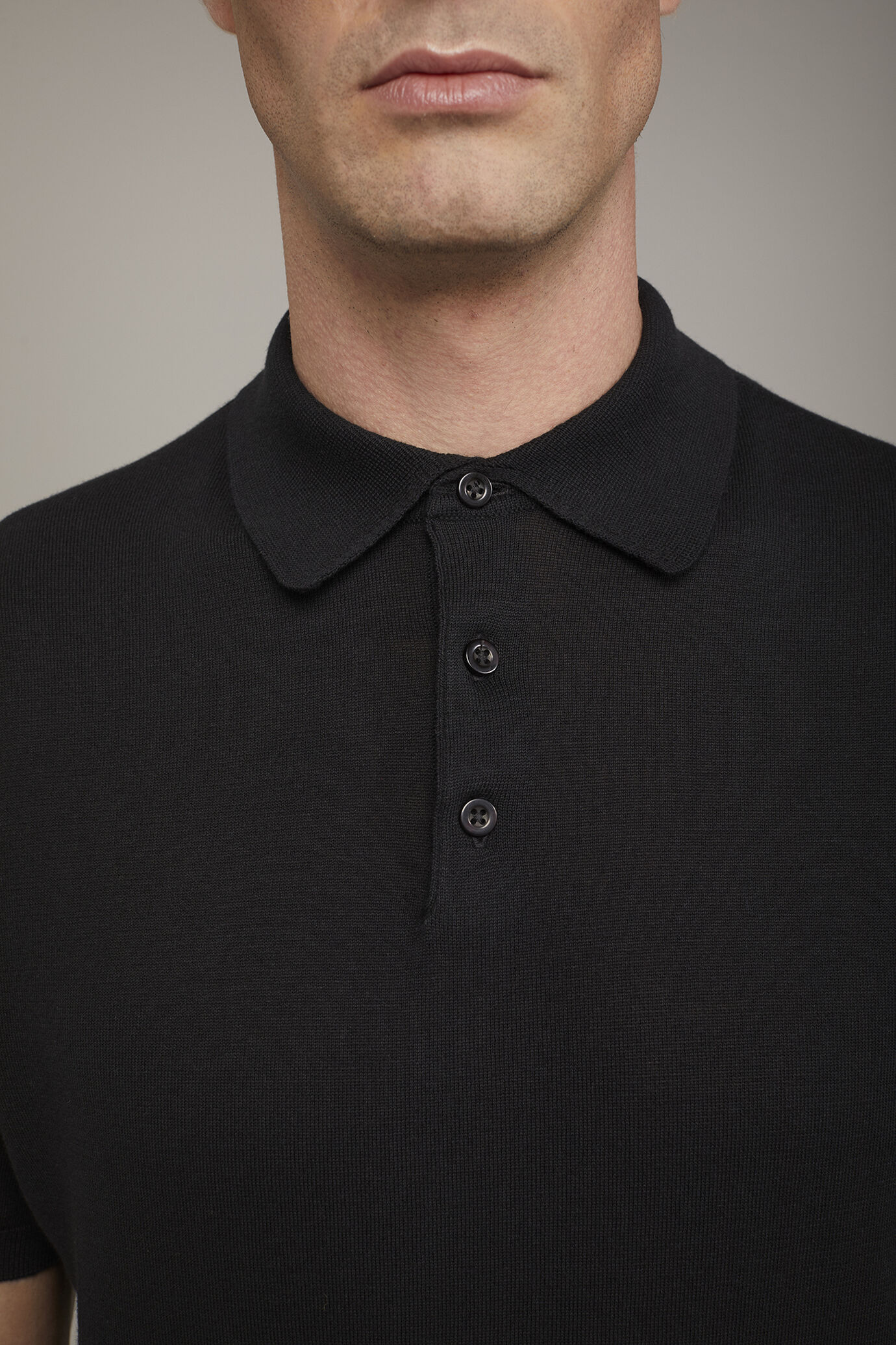Men's knitted polo 100% cotton short-sleeved regular fit image number 3