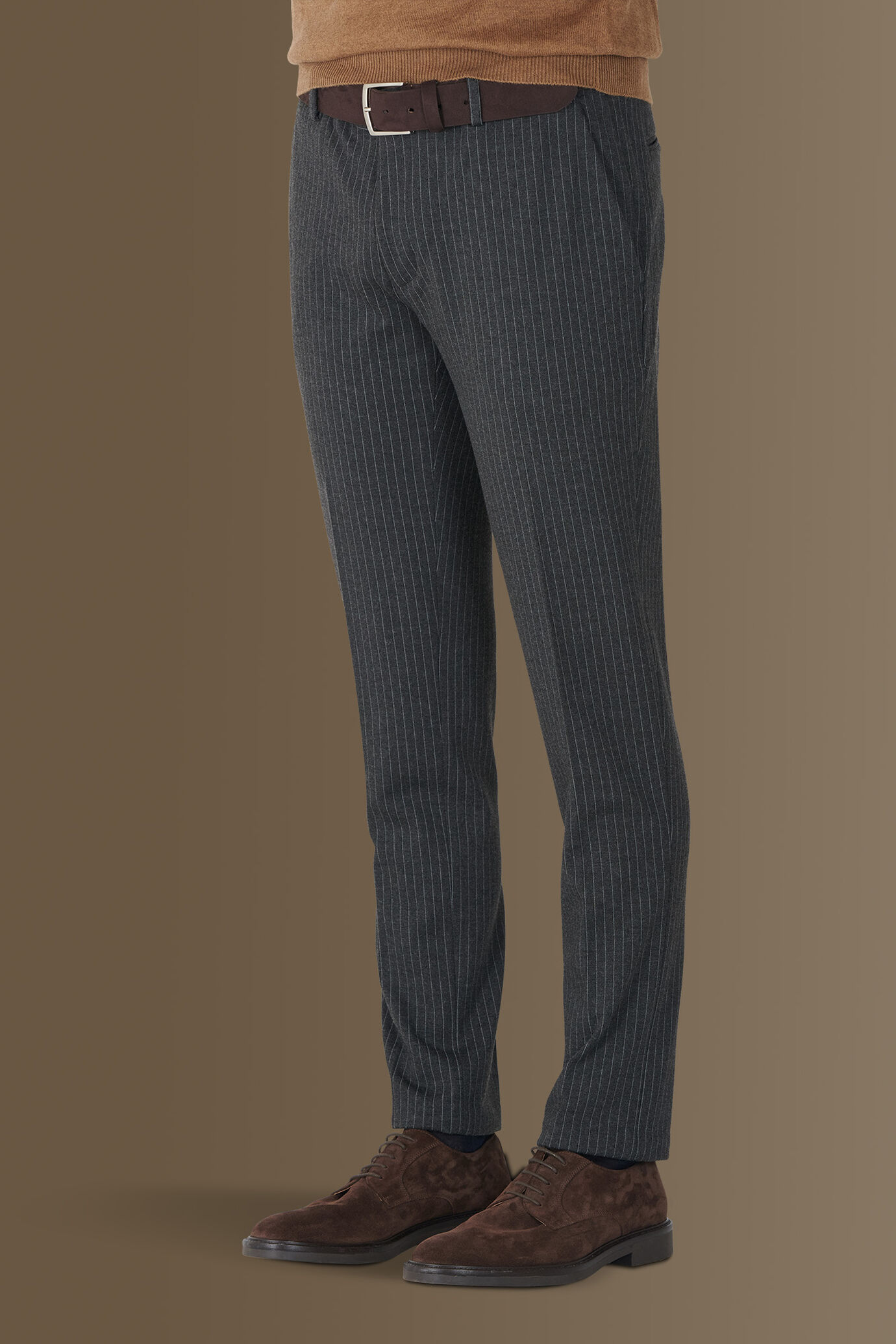 Single-breasted pinstripe jersey fabric suit image number 4