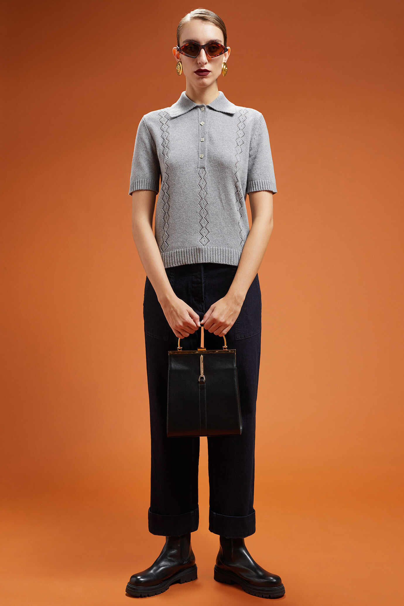 Damen-Poloshirt aus Strick mit halblangen Ärmeln in normaler Passform image number 1
