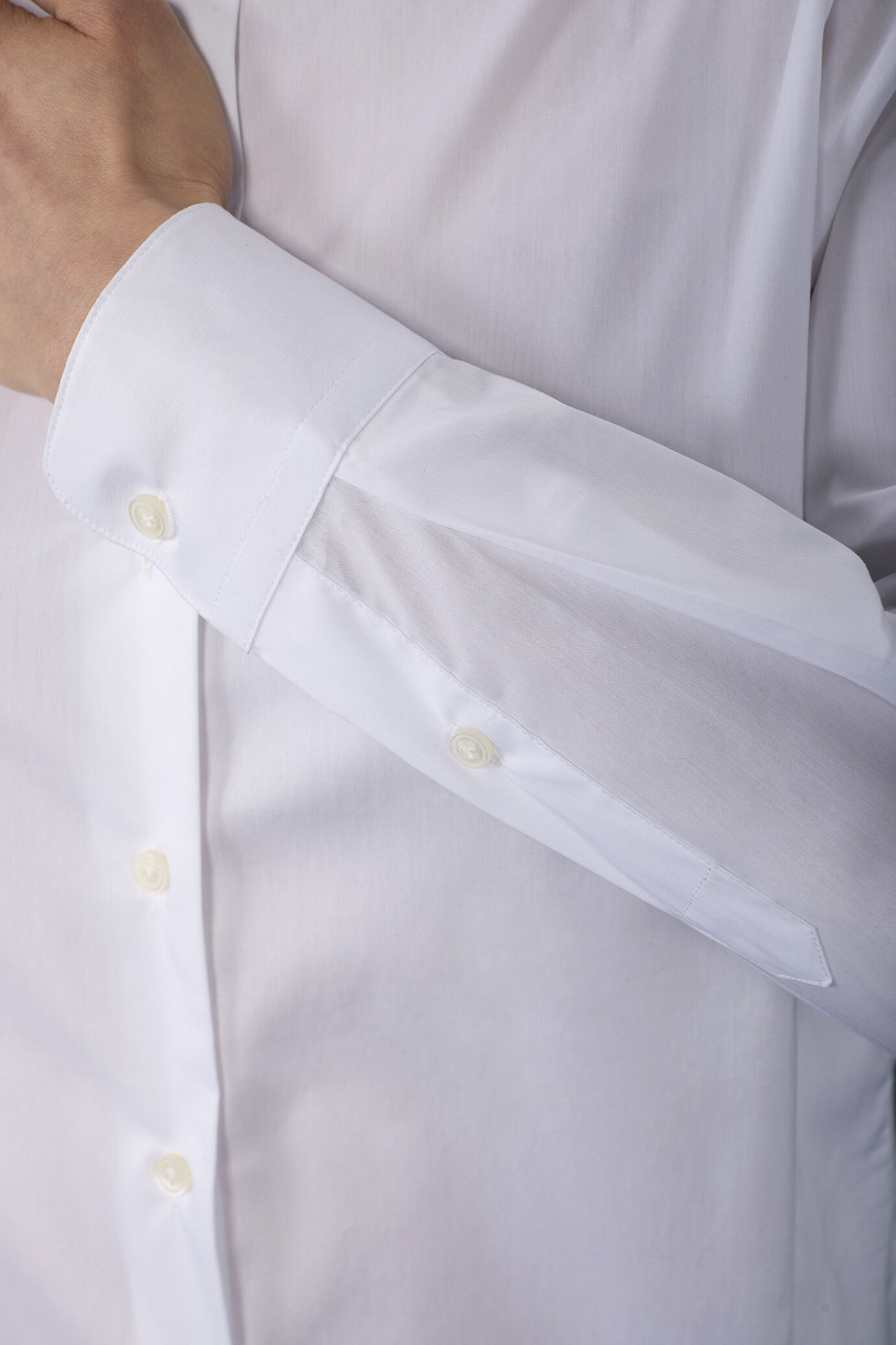 Camicia donna classica tinta unita image number 3