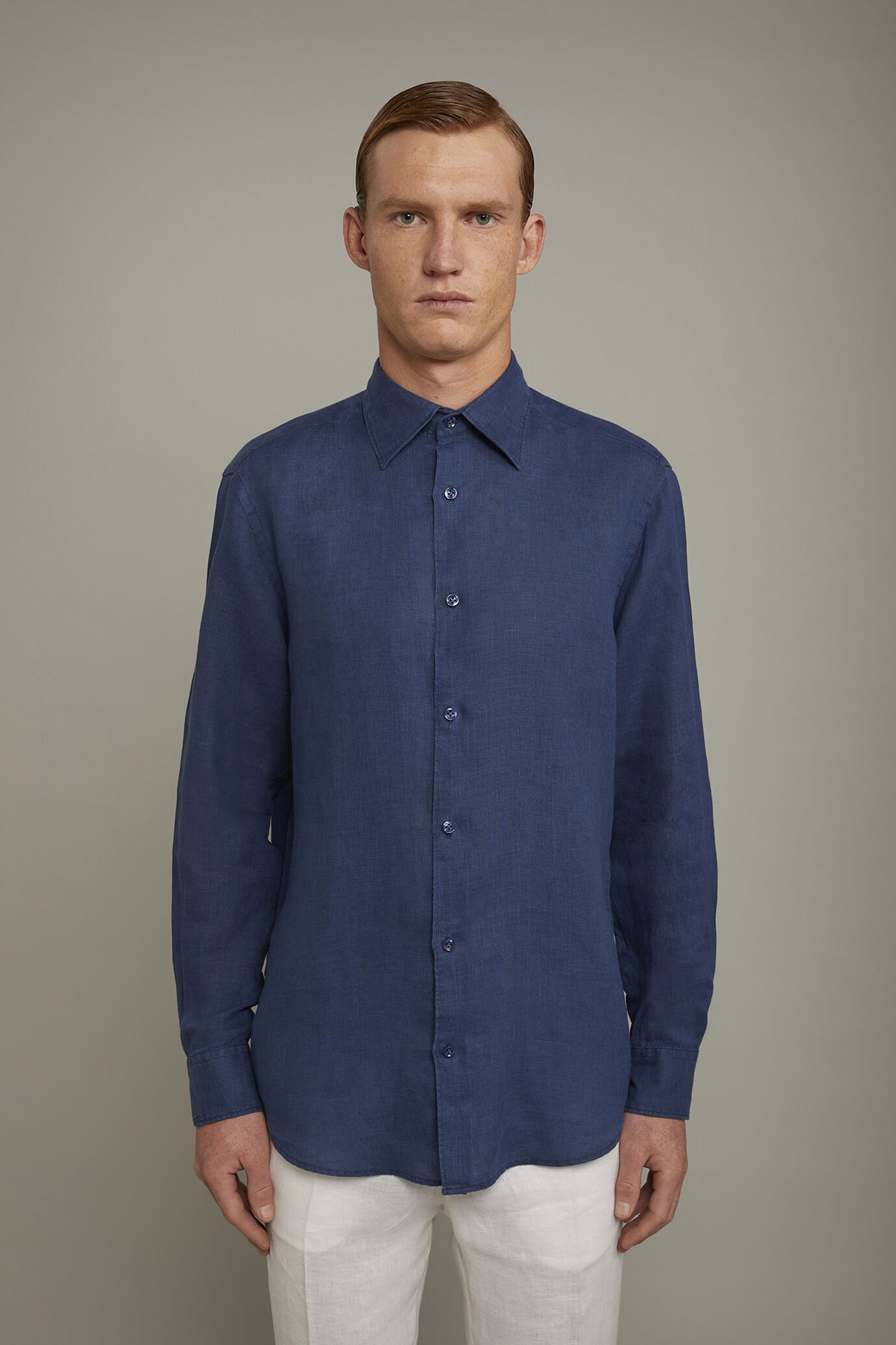 Camicia casual uomo collo classico 100% lino comfort fit Camicia casual uomo collo classico 100% lino comfort fit