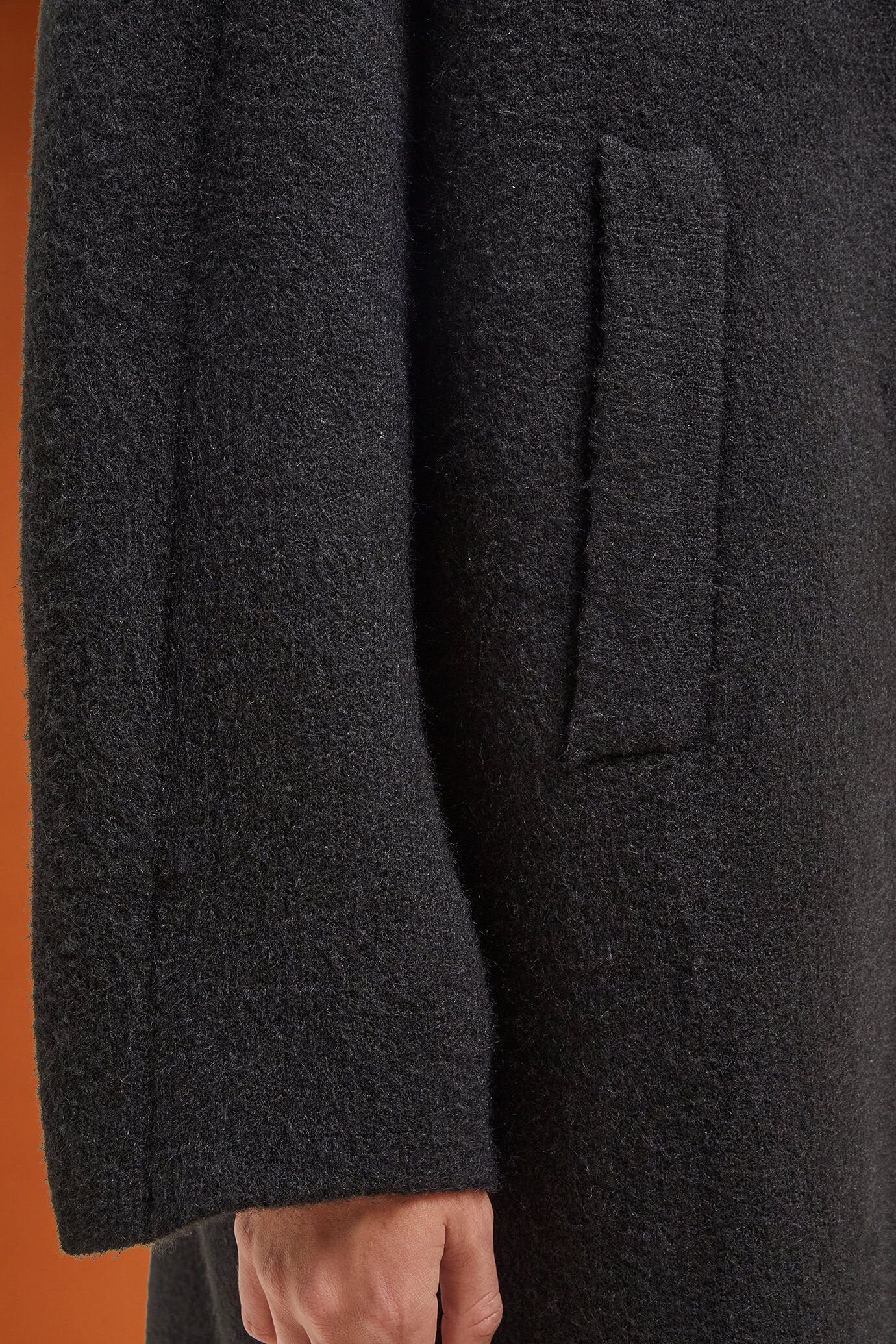 Women's oversized knitted coat image number 3