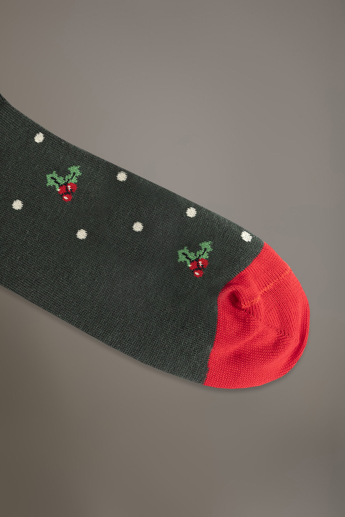 Long socks in stockinette stitch made in Italy image number 1