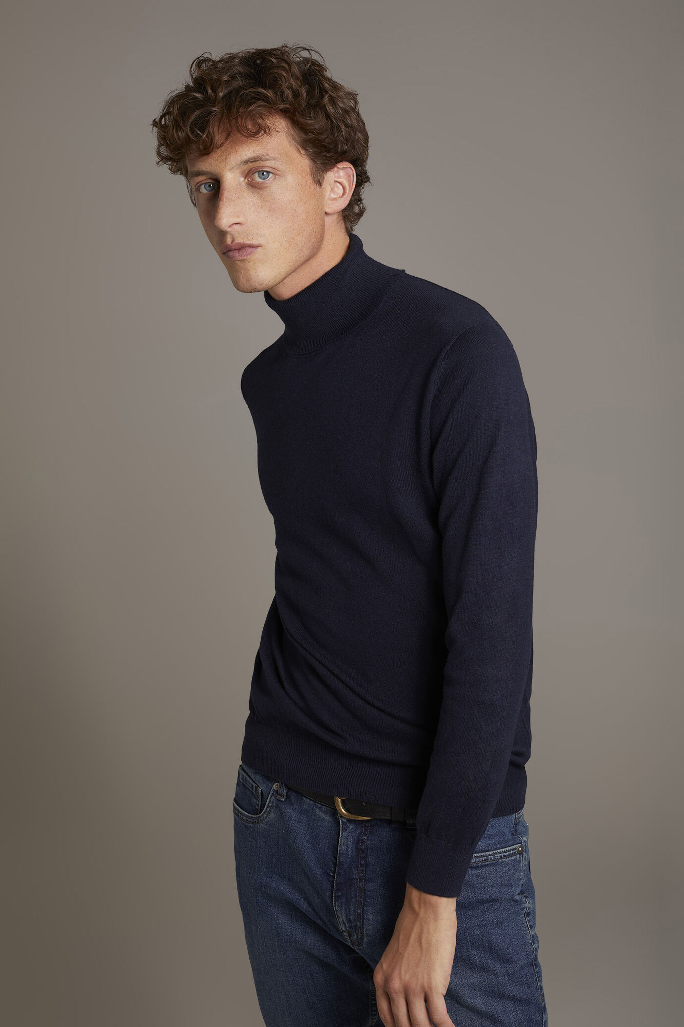 Maglia dolcevita misto lana image number 1
