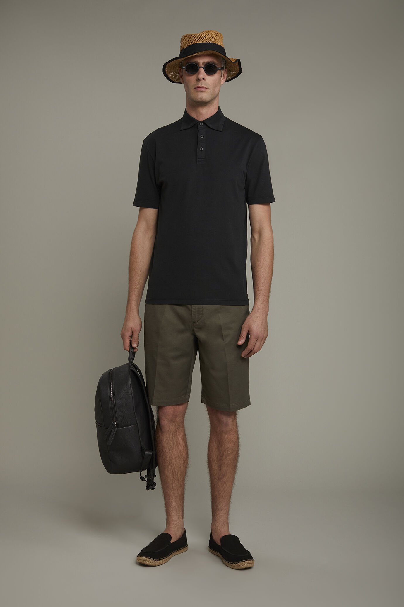 Men's Bermuda shorts classic twill construction regular fit image number 0