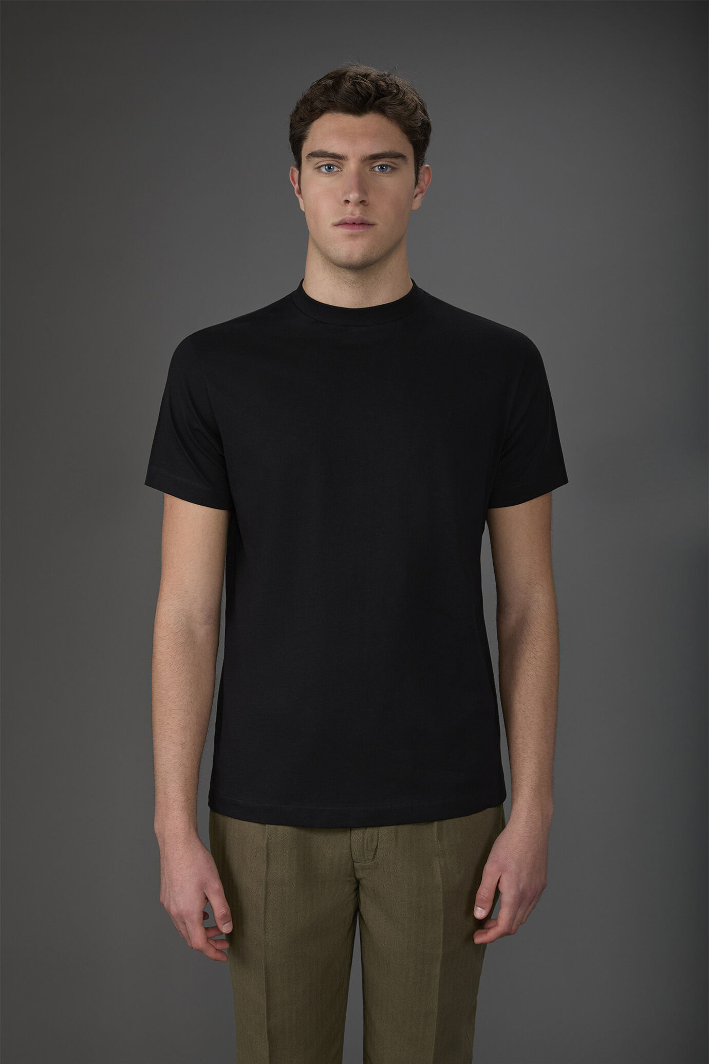 T-shirt uomo manica corta in jersey con colletto 100% cotone image number 0