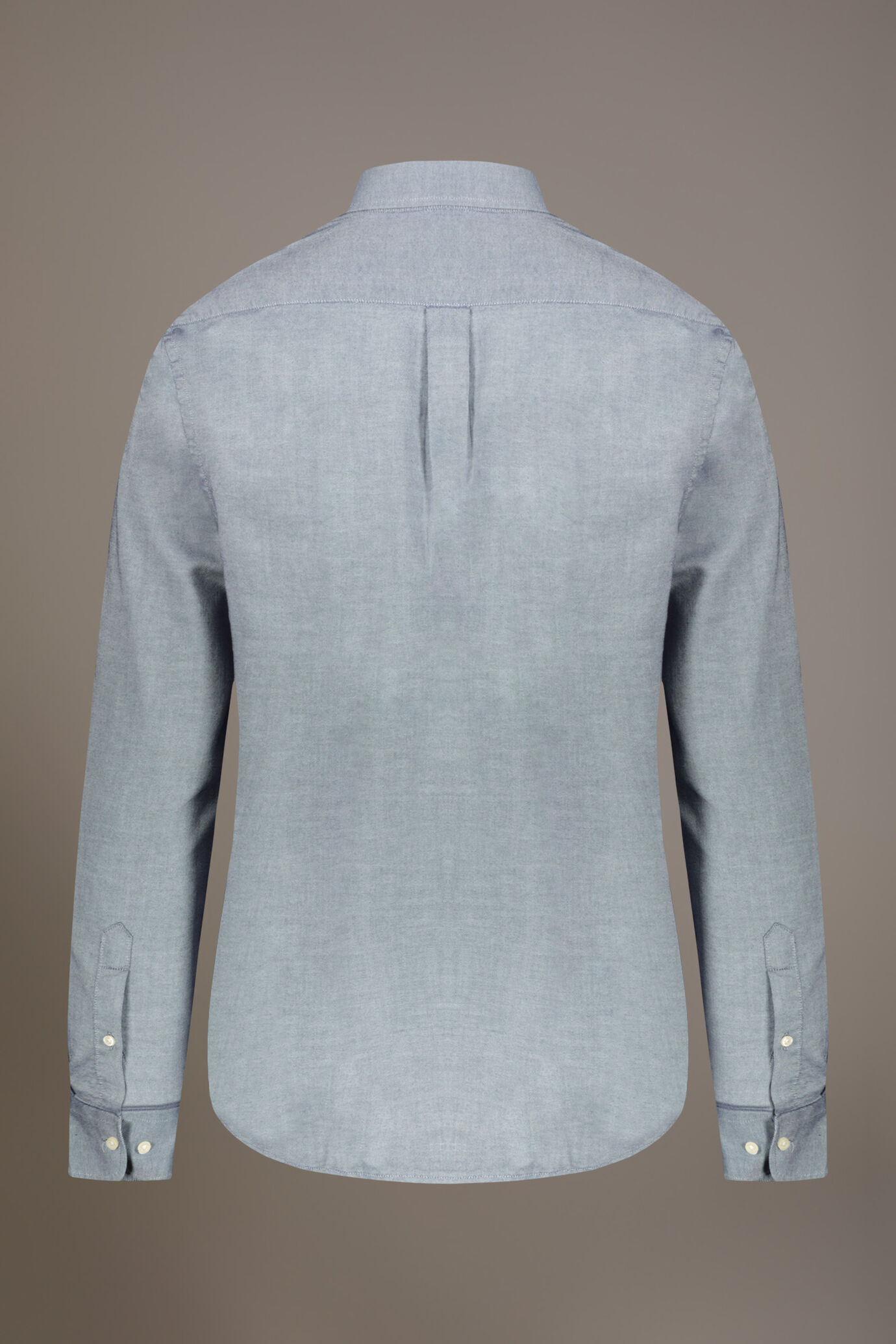 Camicia lavata button down comfort fit tessuto oxford ultra leggero image number 4