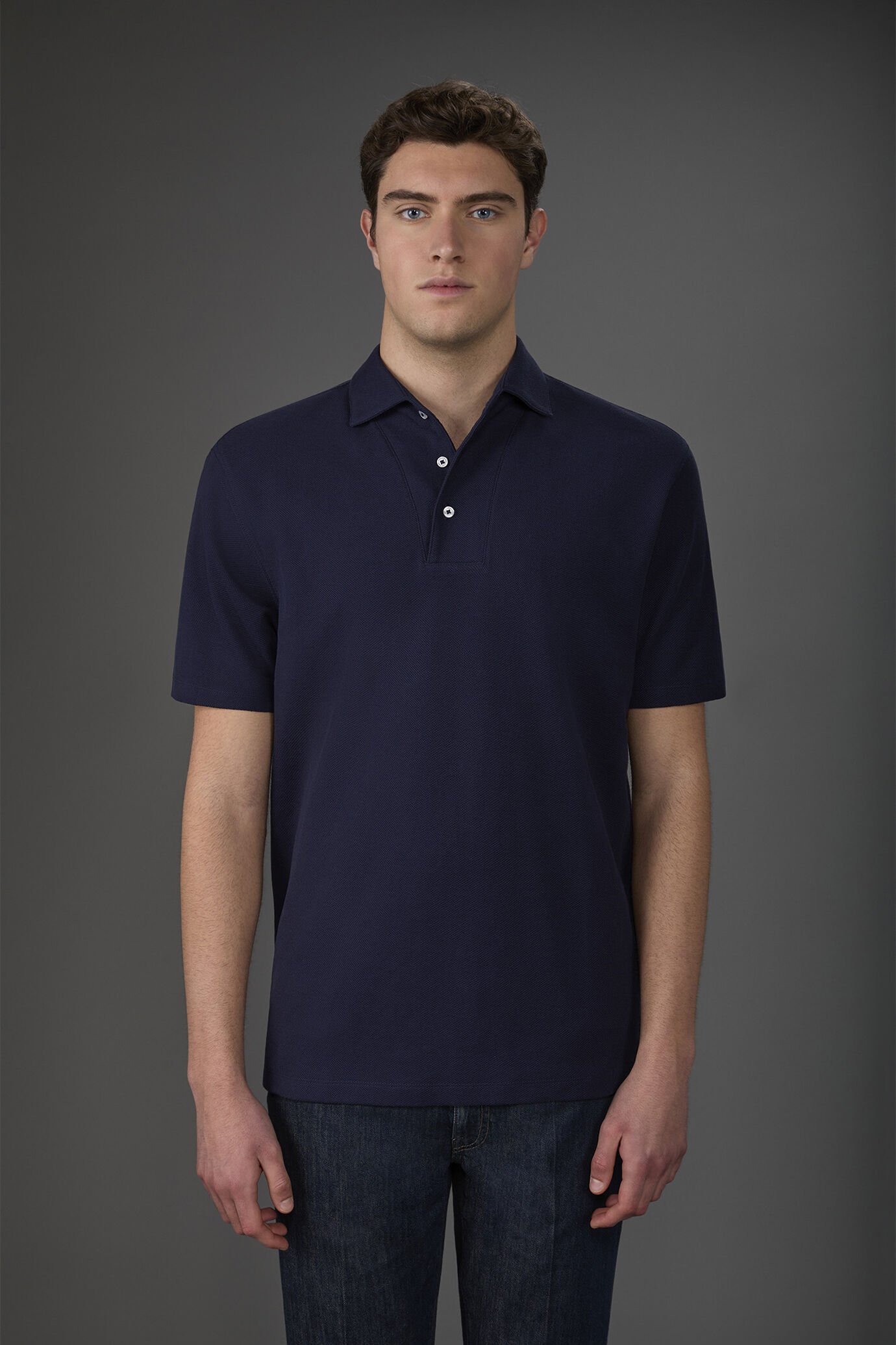 Men's short-sleeved polo shirt in 100% honeycomb cotton image number 0