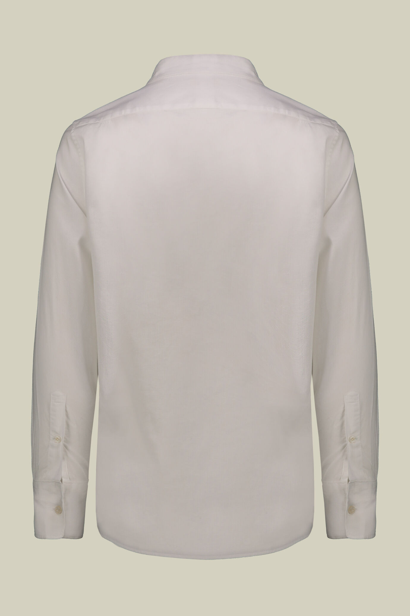 Camicia uomo casual collo alla coreana e abbottonatura a metà tessuto in lino e cotone lavato image number 6