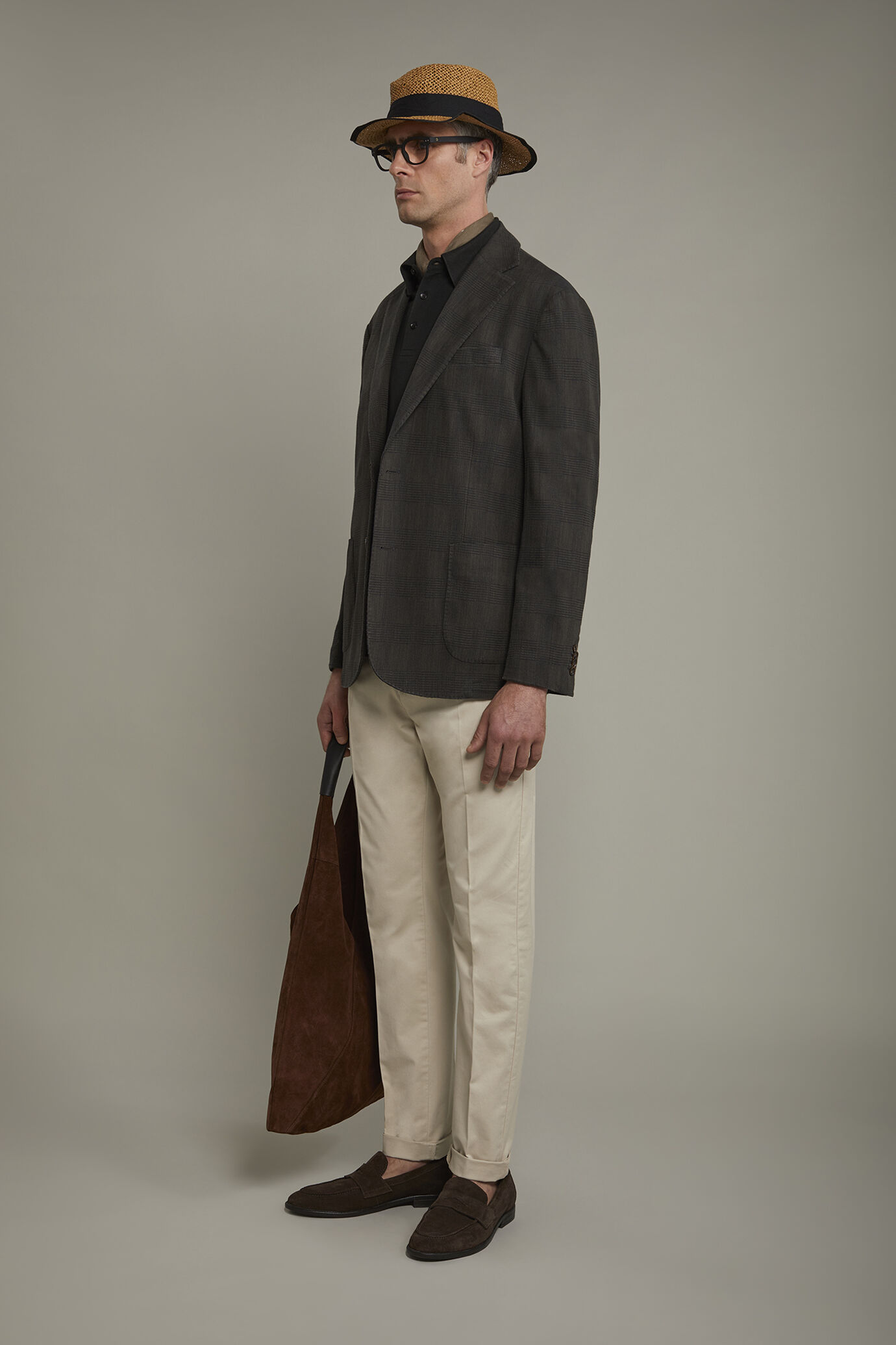 Pantalon chino classique pour homme en tissu sergé stretch coupe parfaite image number 1