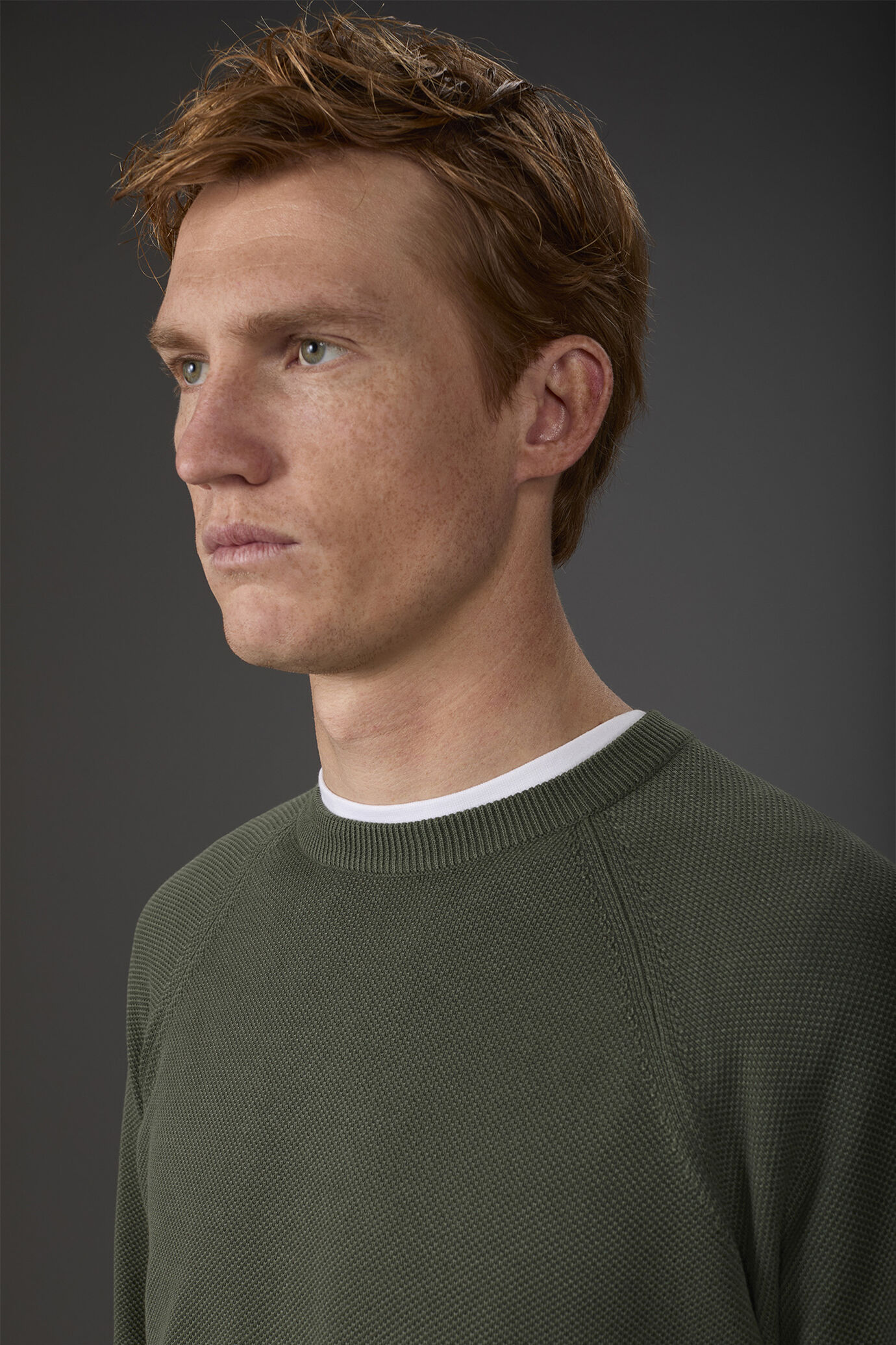 Herren-Pullover mit Rundhalsausschnitt aus reiner Baumwolle mit Raglanärmeln image number 2