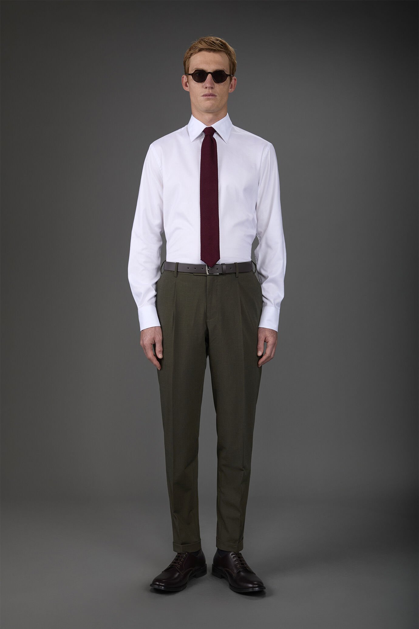 Men's shirt with classic collar, lightweight Oxford fabric image number 2