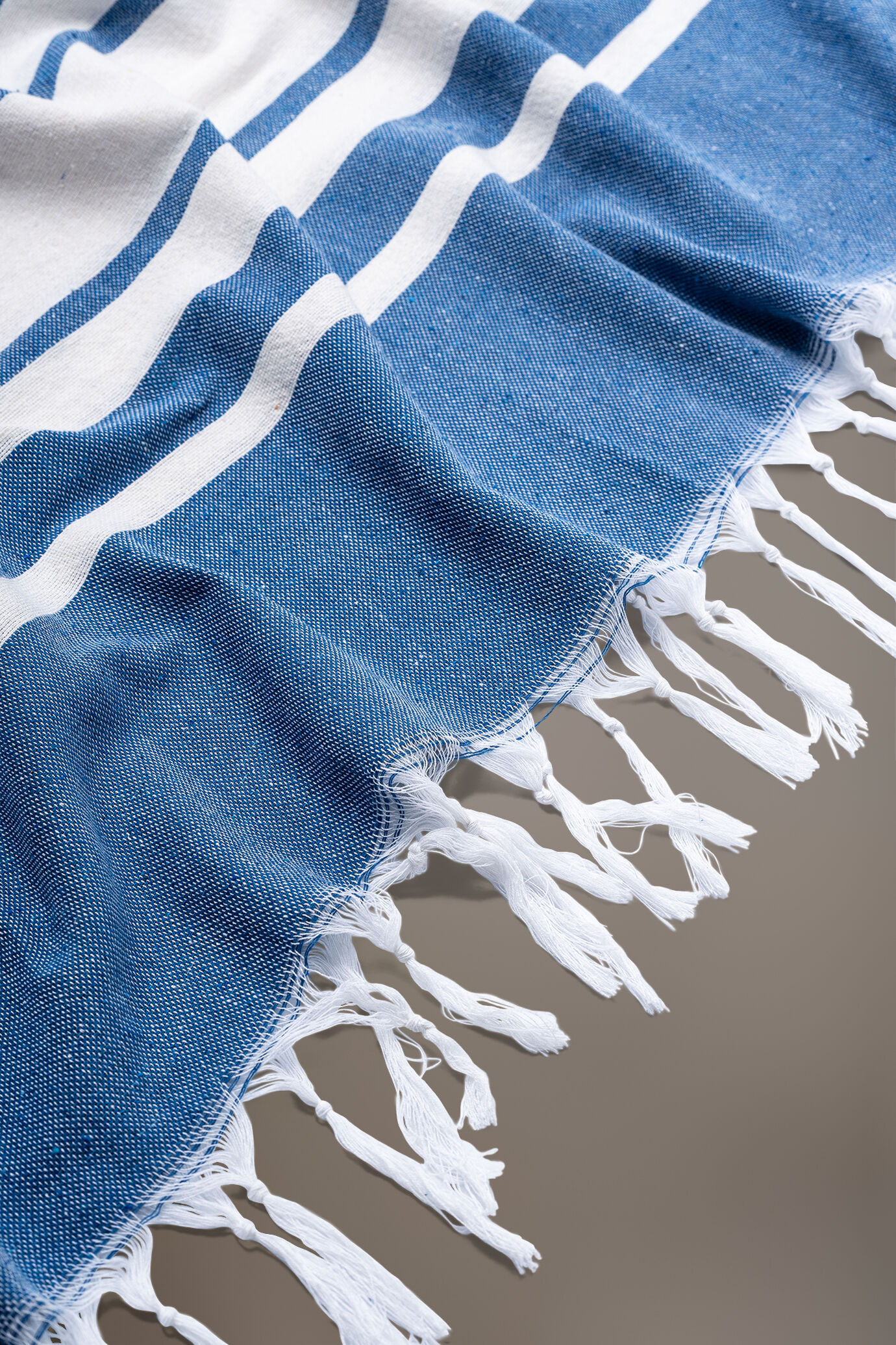 Fancy beach towel 100% cotton fabric 100x175cm image number 1