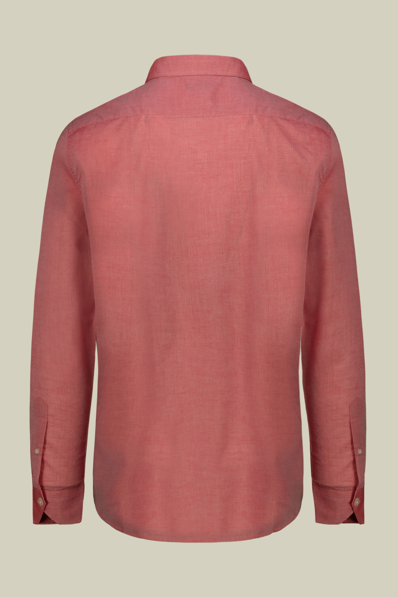 Chemise homme décontractée à boutons cachés, confectionnée dans un tissu en mousseline lavée image number 5