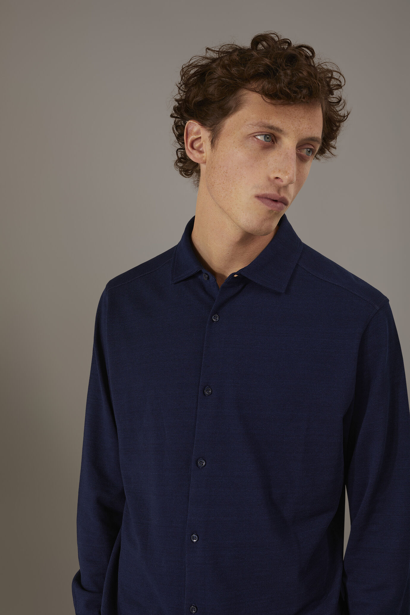 Poloshirt mit langen Ärmeln 100% Baumwolle Piqué einfarbig image number 1