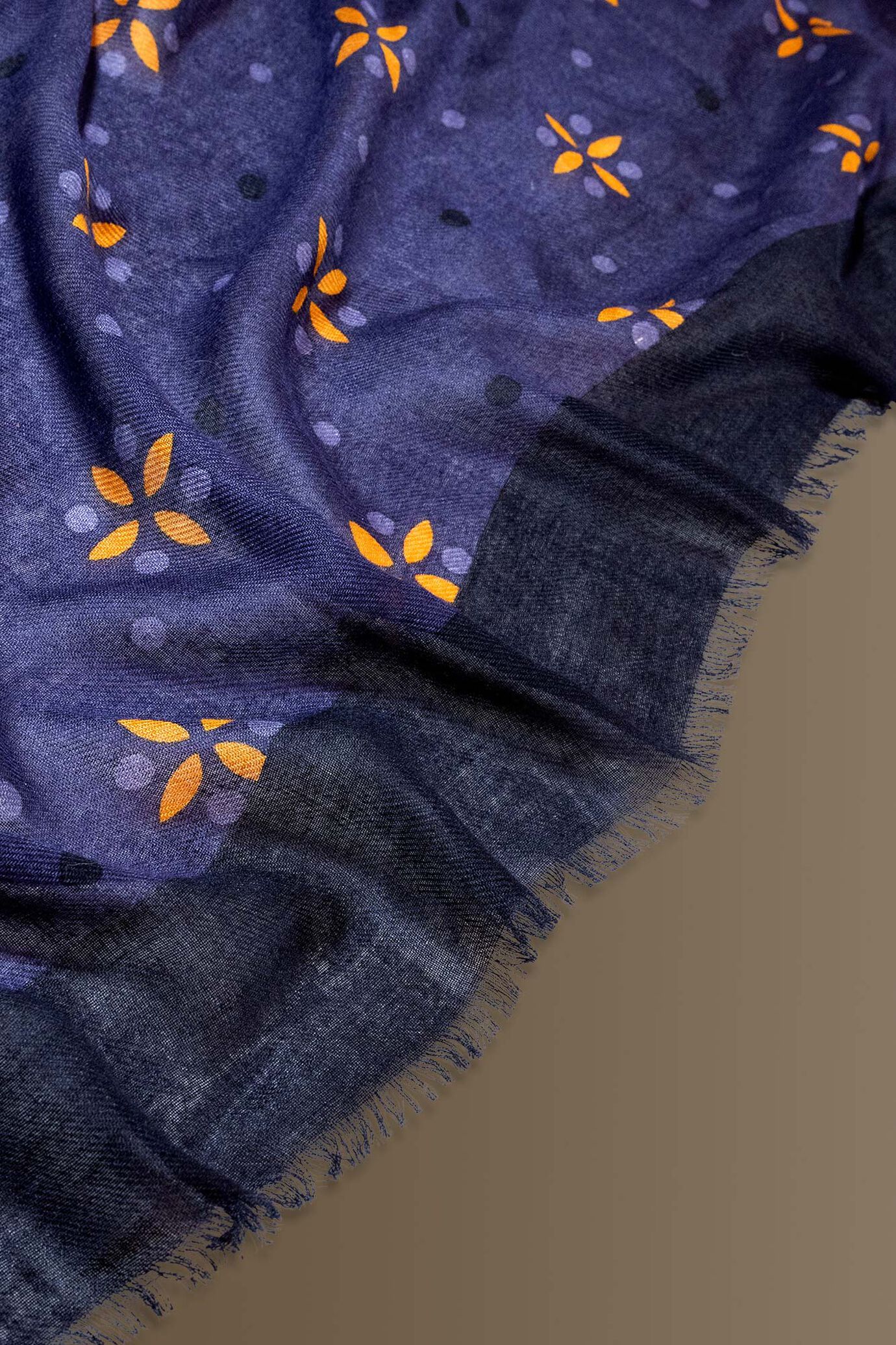 Shawl fancy design cotton fabric image number 1