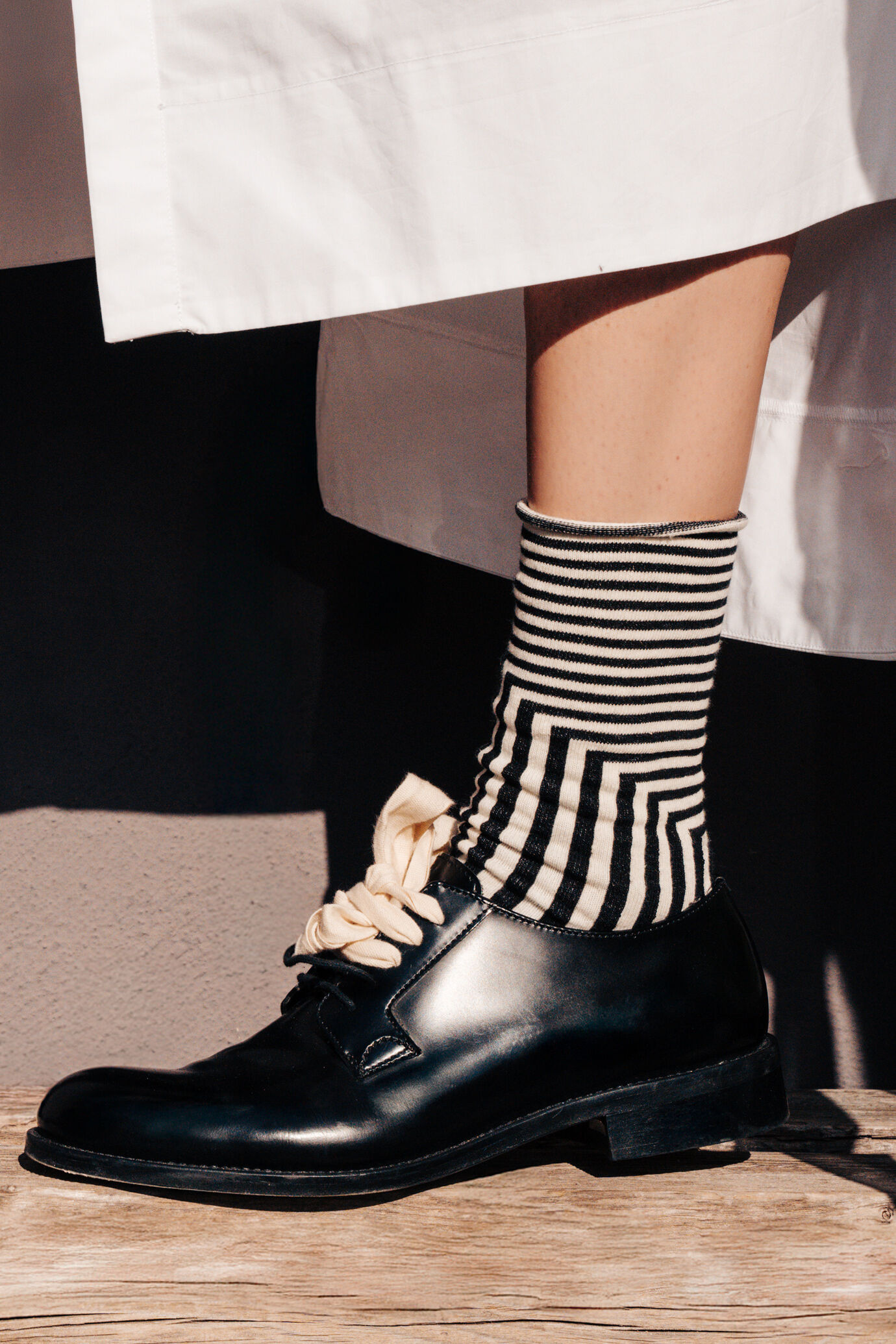 Damenschuhe 100 % Leder handbemalt "Imperfection” Limitierte Edition image number 6