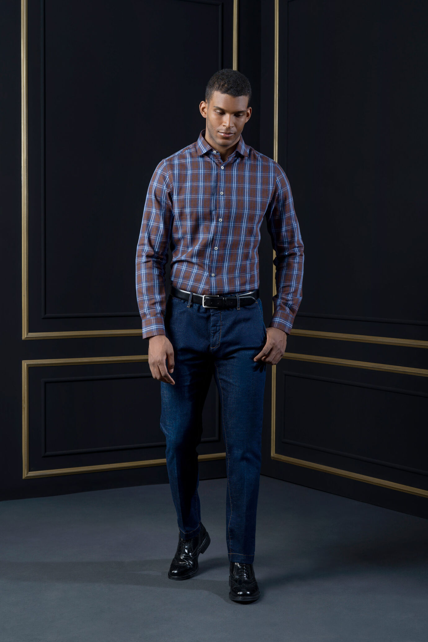 Camicia casual uomo collo francese fantasia quadroni image number 0