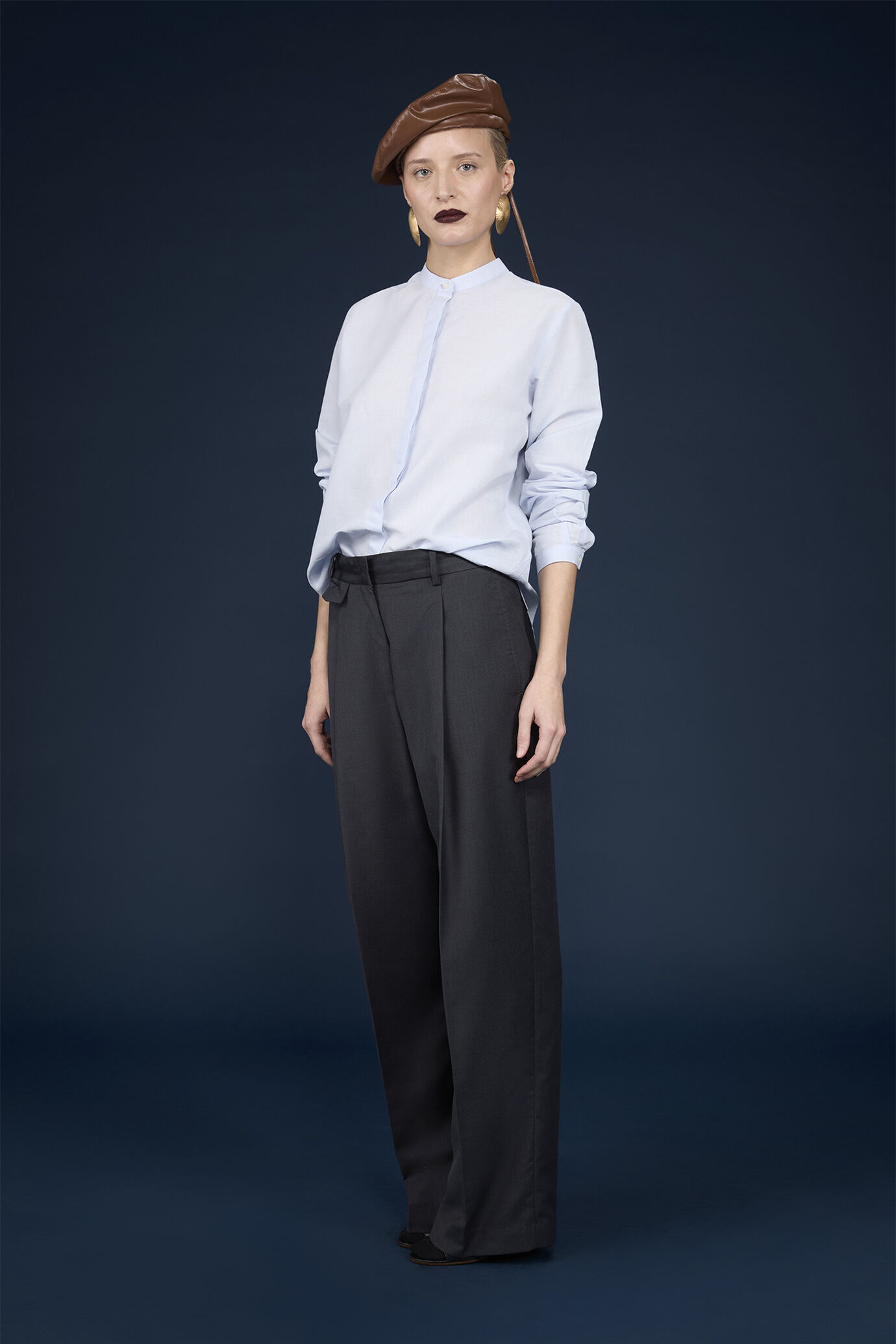 Camicia donna regular fit con collo coreano image number 1