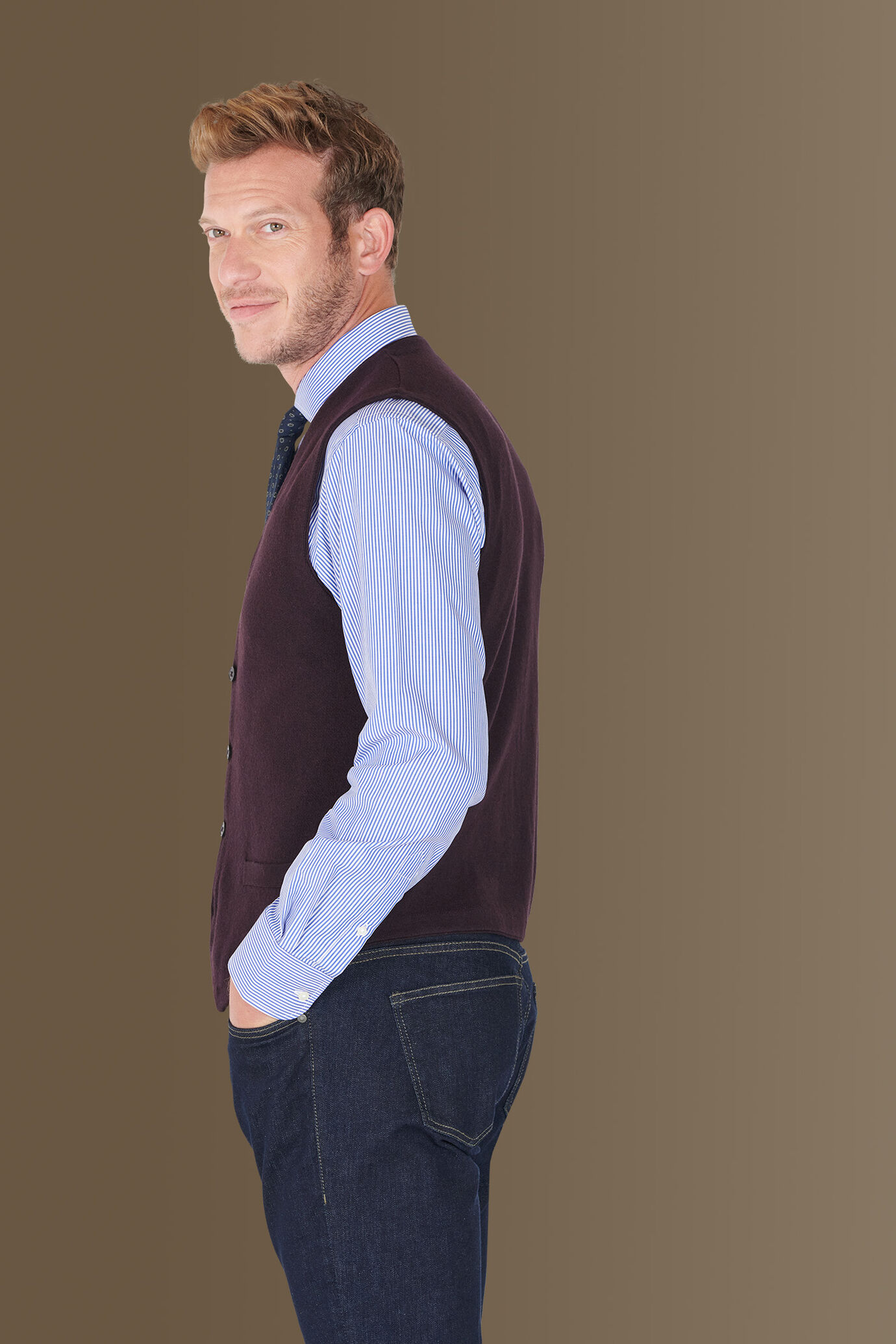 Gilet monopetto in maglia misto lana e cotone image number 1