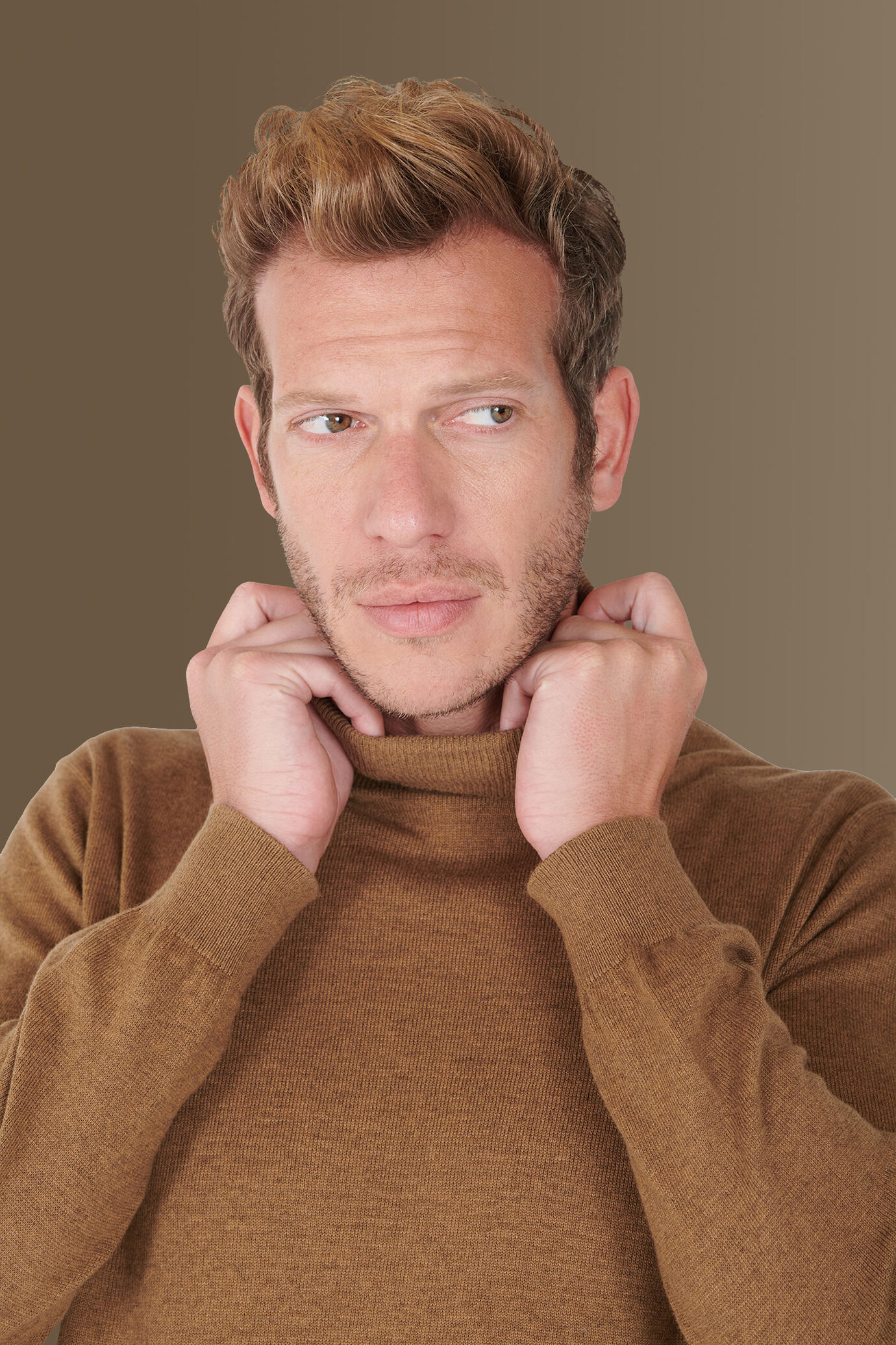 Maglia collo alto misto lana e cotone image number 2