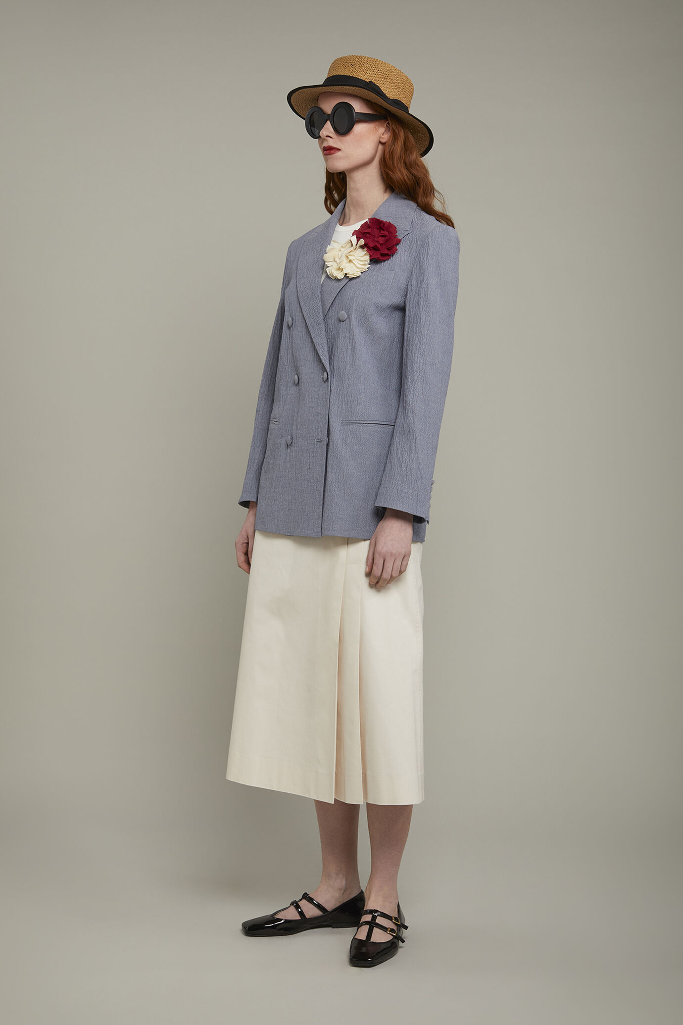 Zweireihiger Damenblazer in normaler Passform image number 1