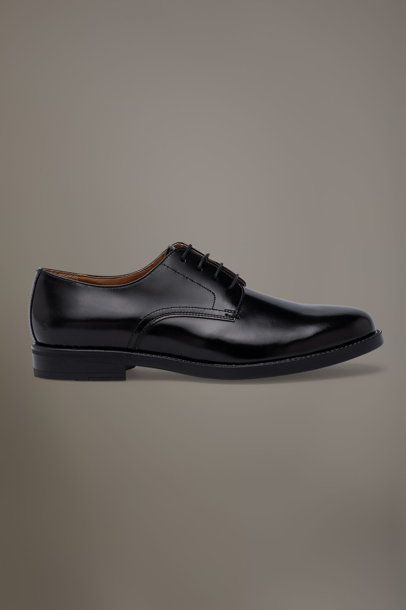 Scarpa Derby 100% pelle con fondo in gomma image number 1