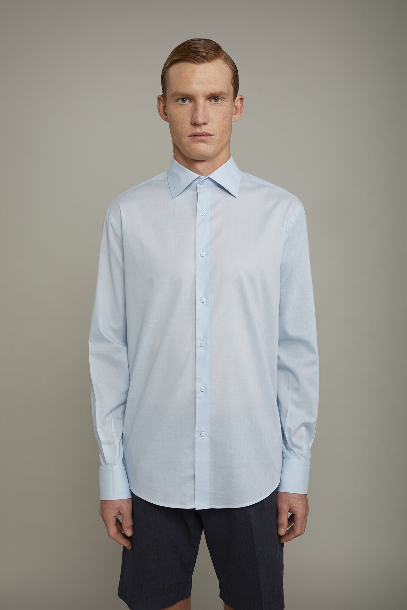 Men&rsquo;s Casual Shirt Classic Collar 100% Cotton Muslin Fabric Solid Color Comfort Fit image number 2