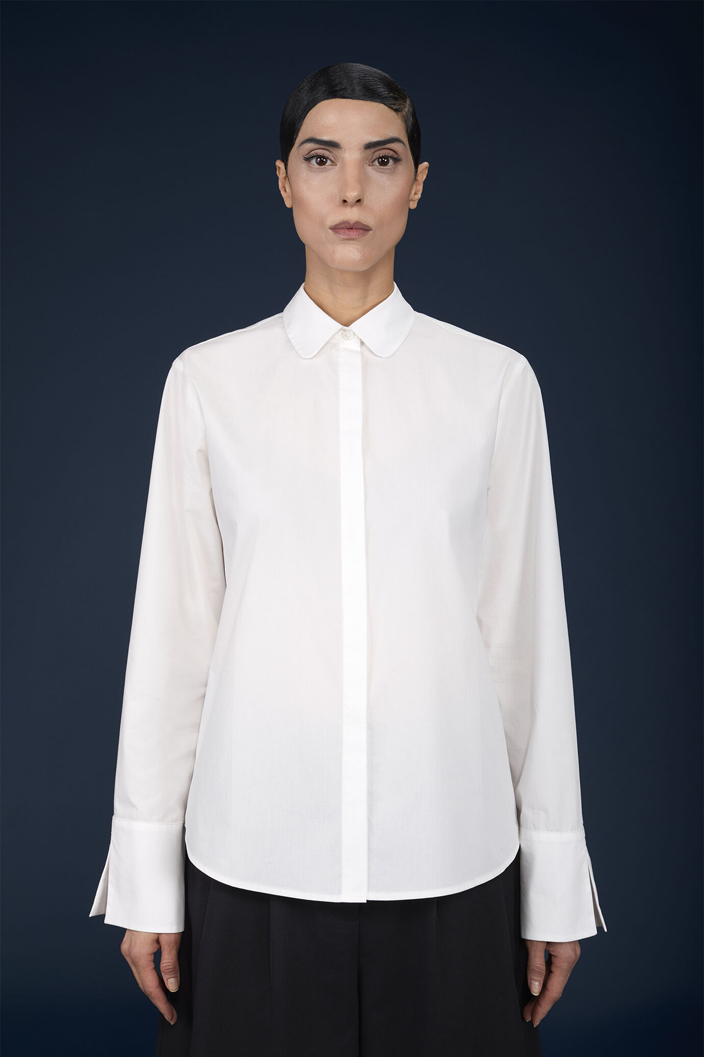 Camicia donna classica con collo bebé tinta unita