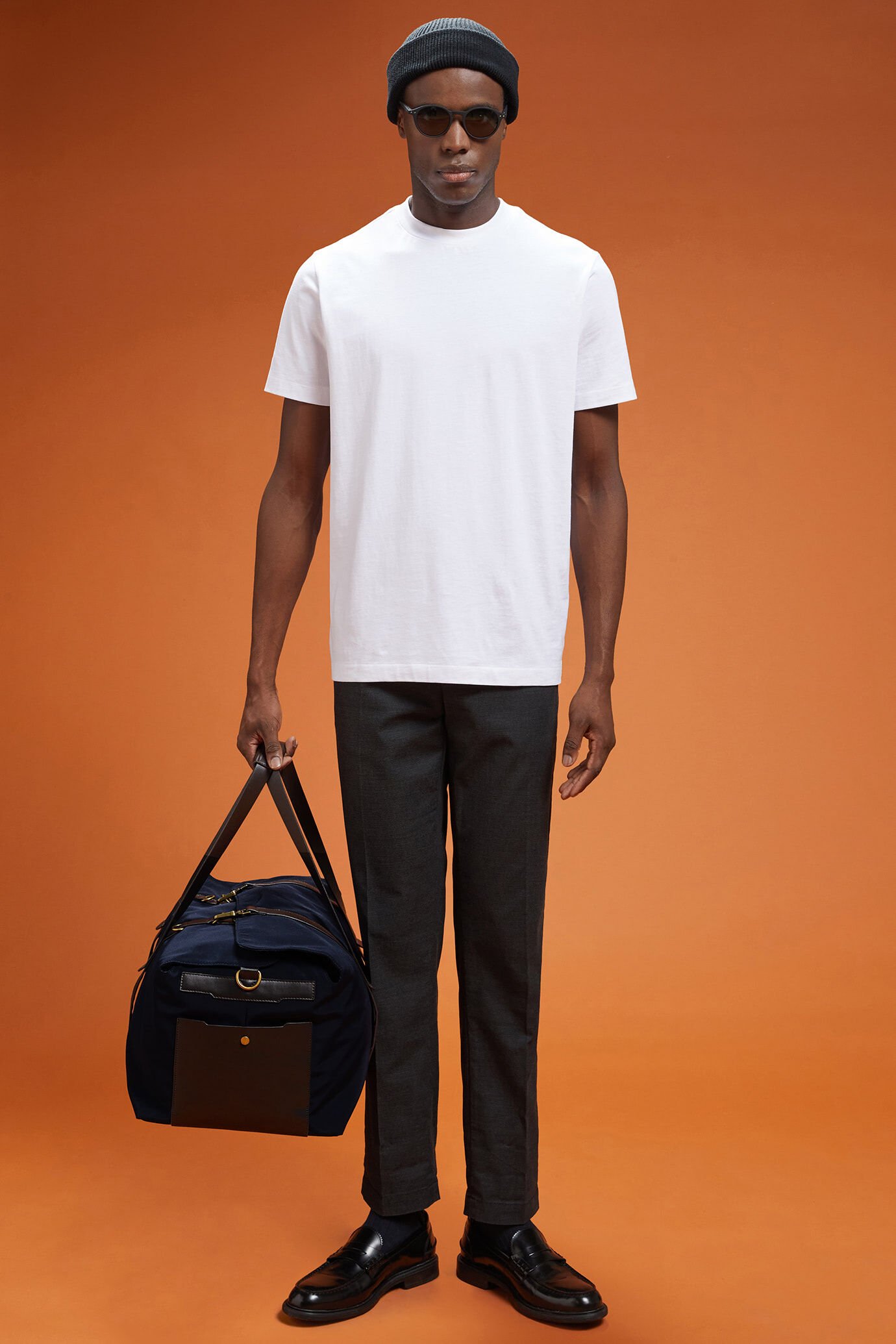 Men's 100% cotton high neck T-shirt with short sleeves in a regular fit image number 1