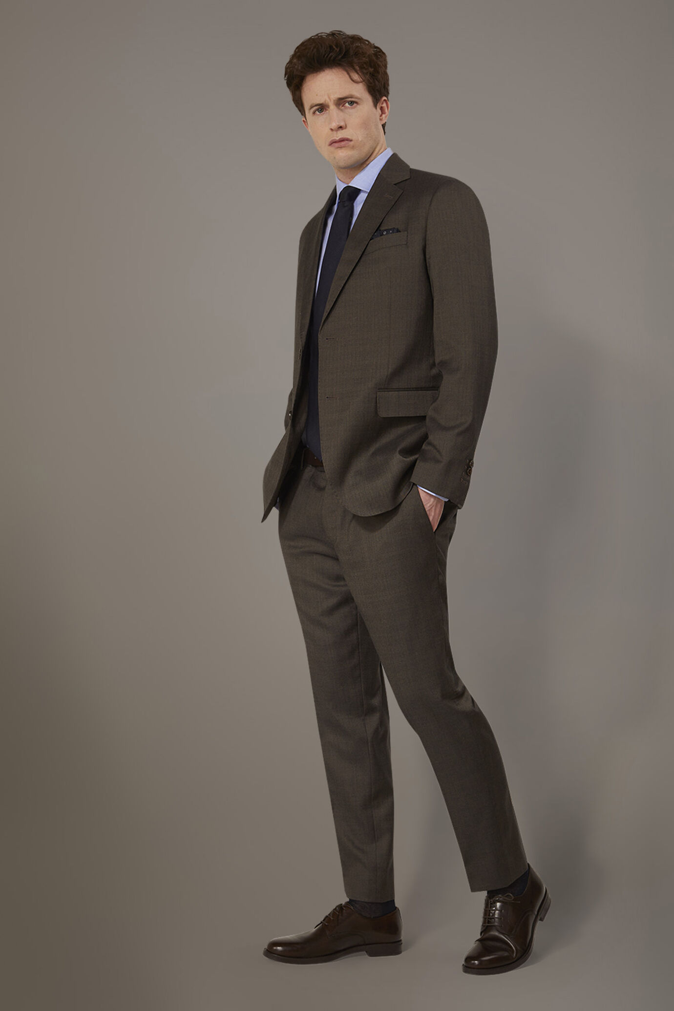 Regular fit single-breasted suit in prince of wales fabric image number 1