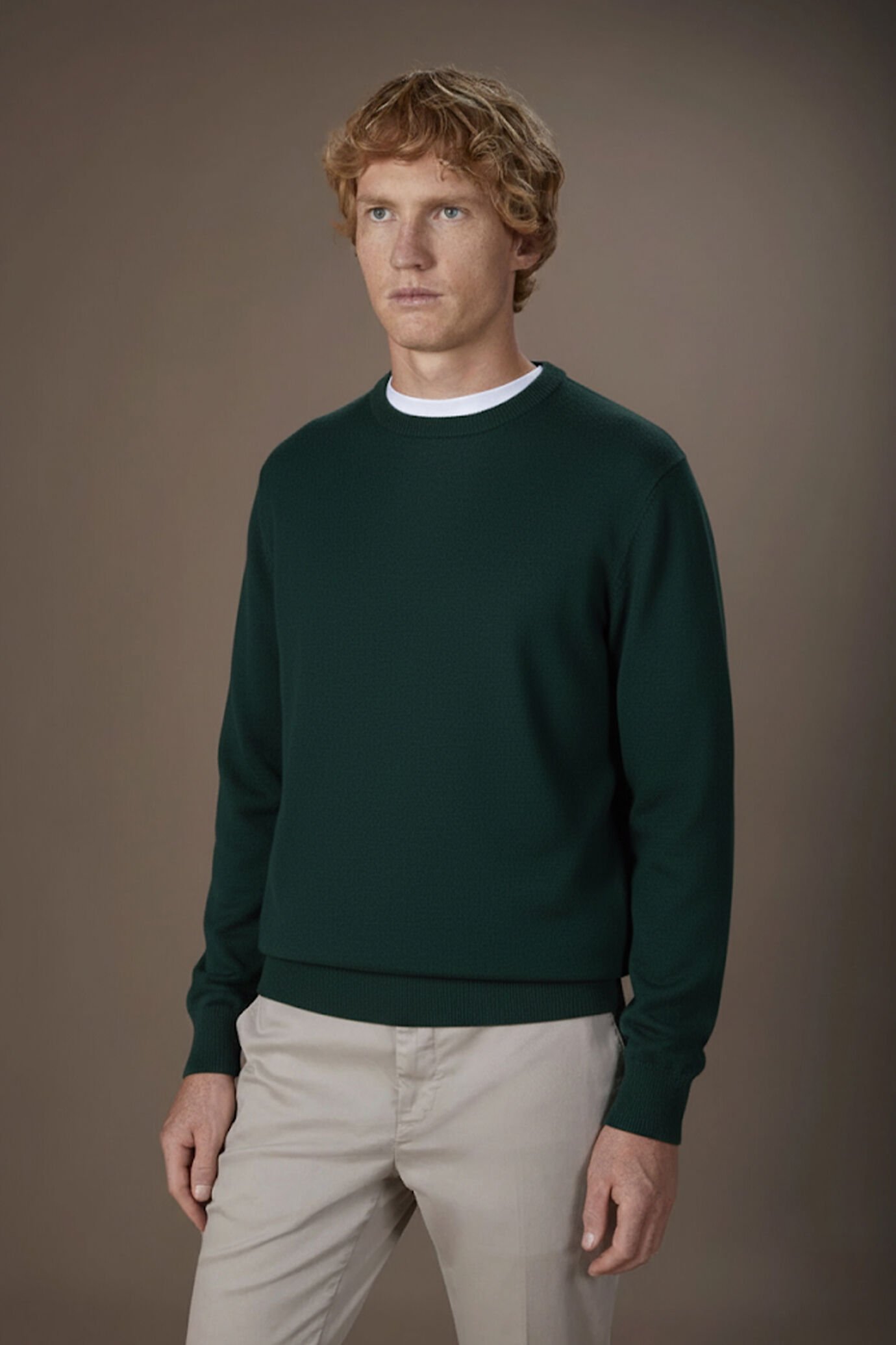 Round neck sweater 100% cashmere
