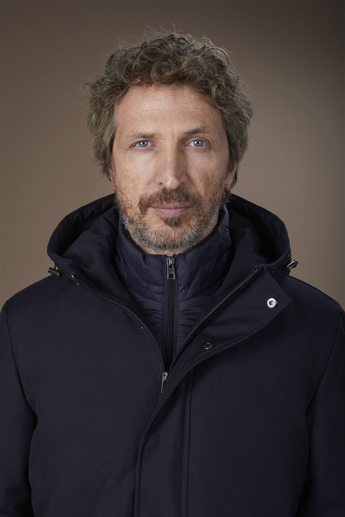 Men's padded jacket in technical fabric regular fit image number 2