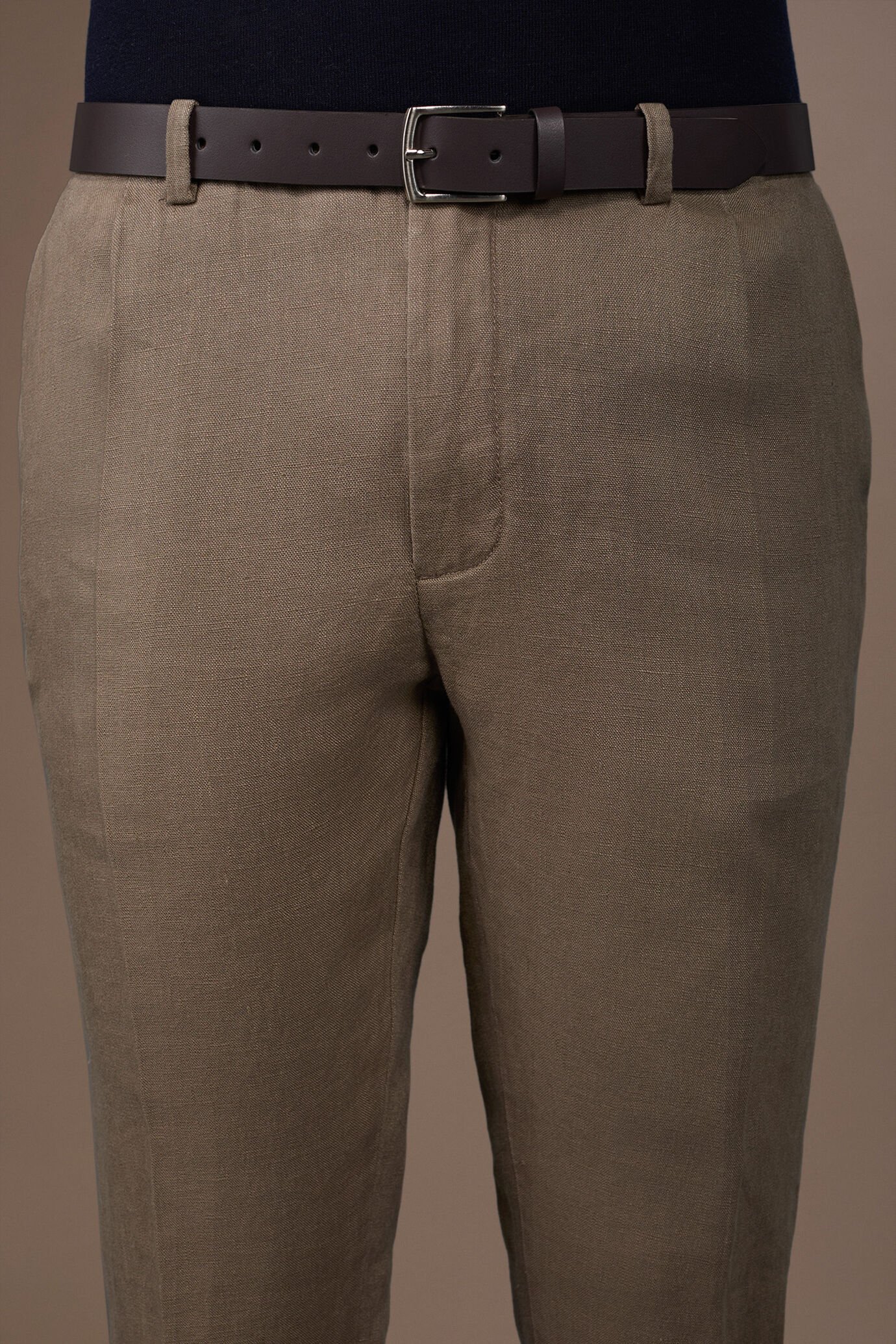 Cintura uomo classica in vera pelle image number 0