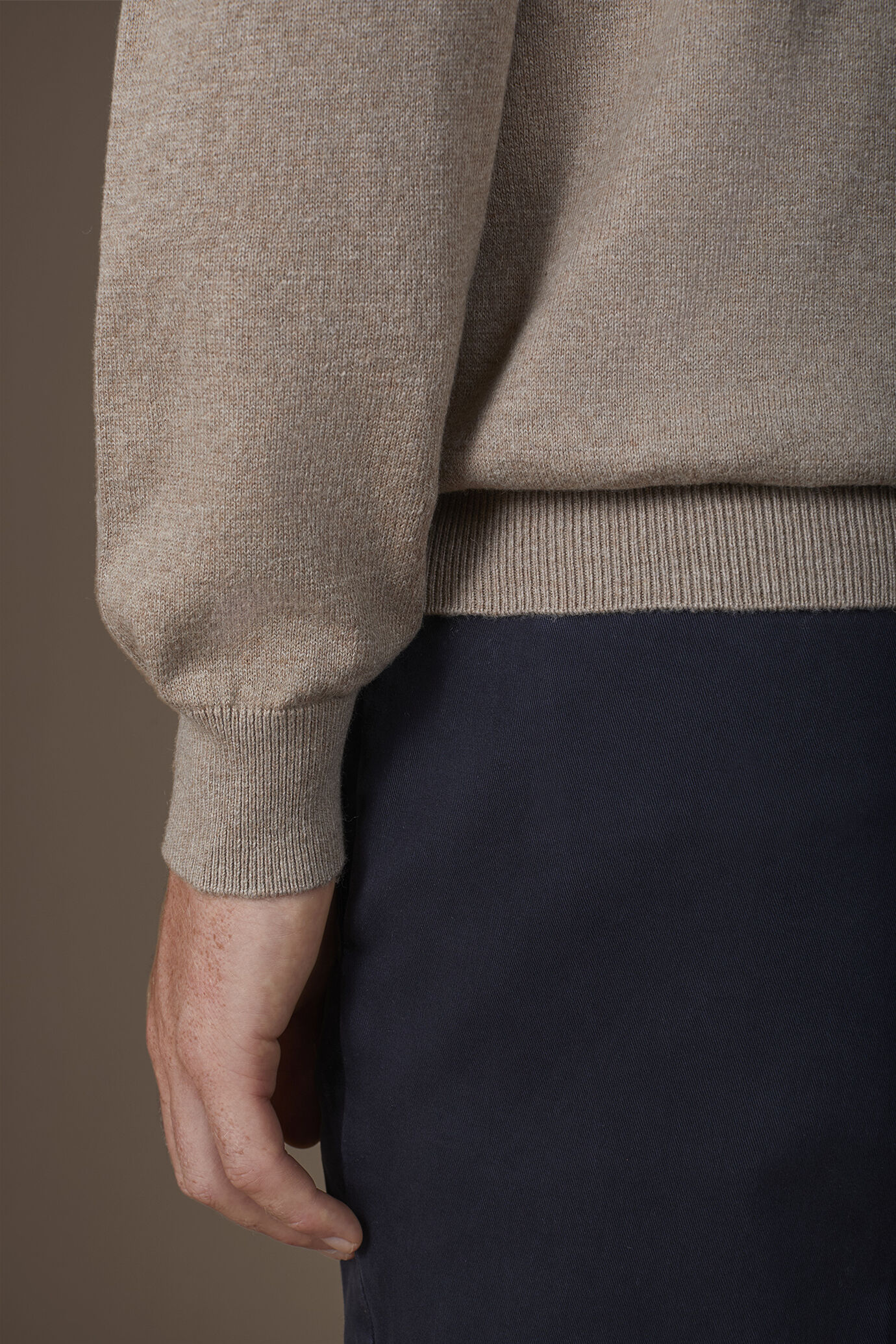 Men's regular fit crew neck jumper in wool and cotton image number 3