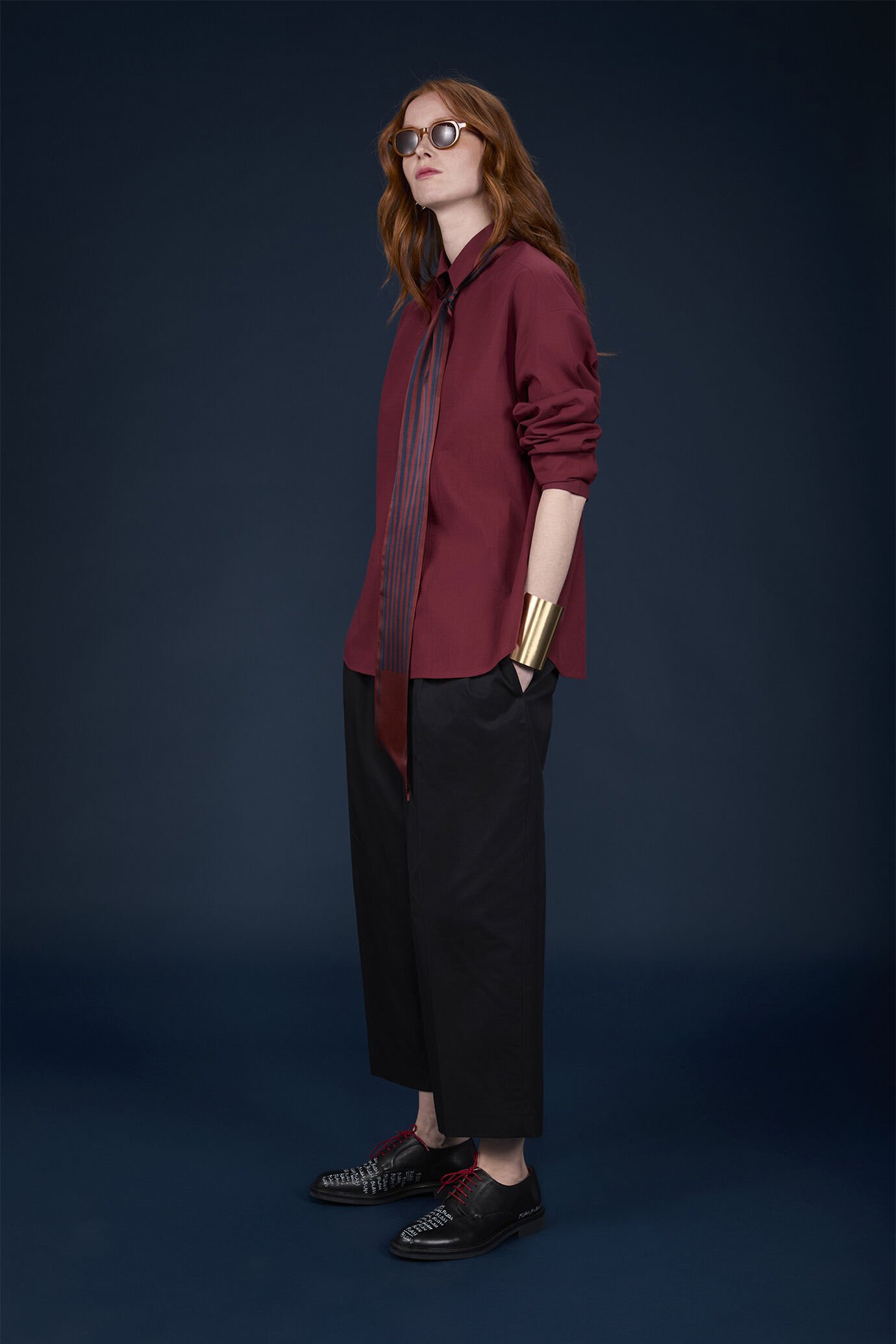 Women's boxy shirt French collar pure cotton with creased effect image number 1
