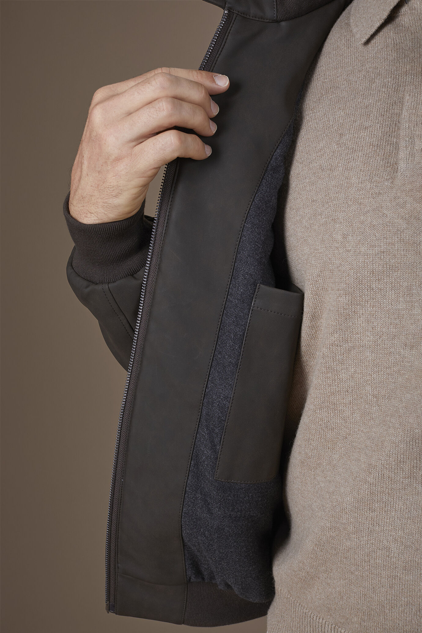 Giubbotto uomo in ecopelle comfort fit image number 3