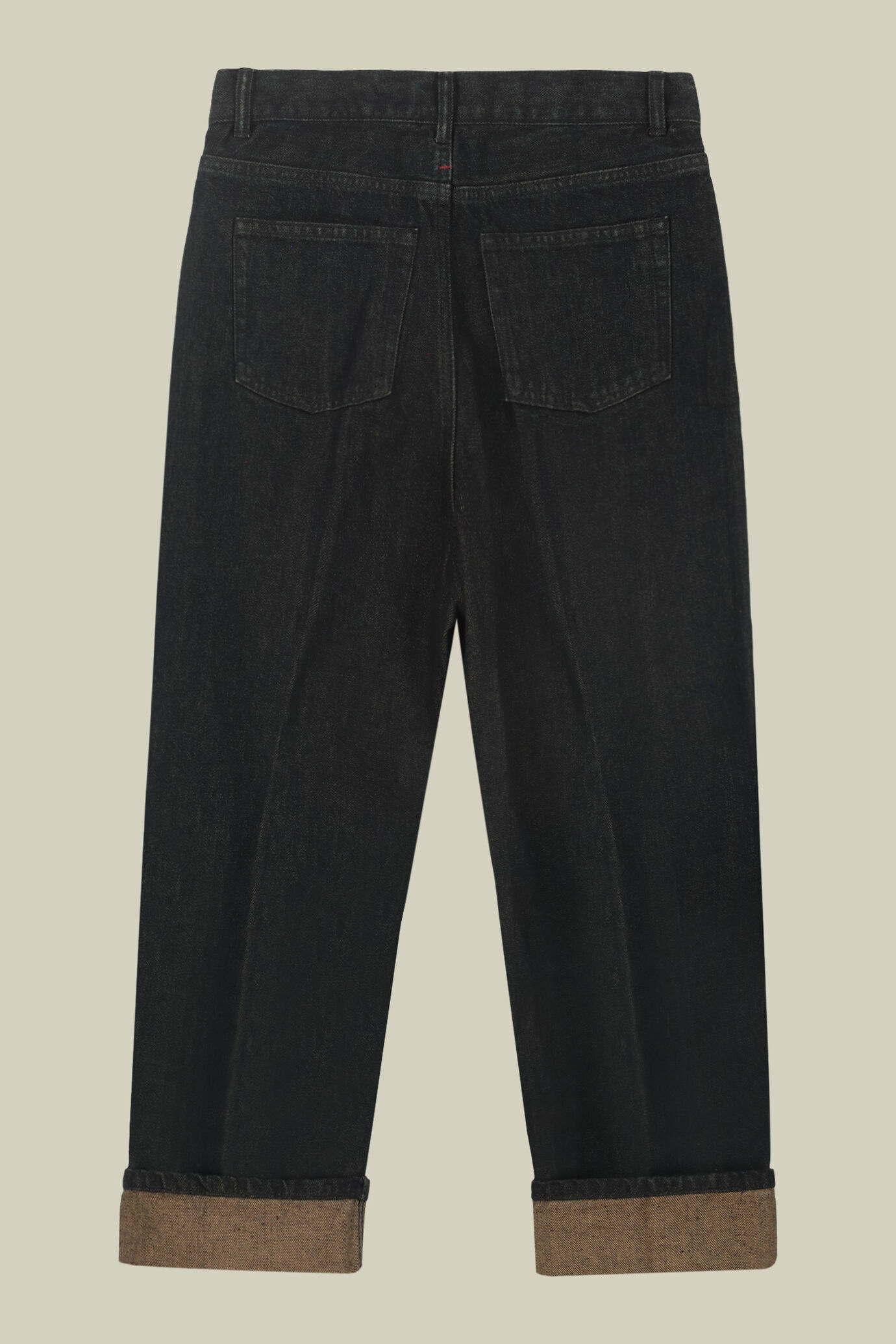 Women's 5-pocket cigarette-fit jeans with red reinforced stitching at the centre of the back yoke image number 1