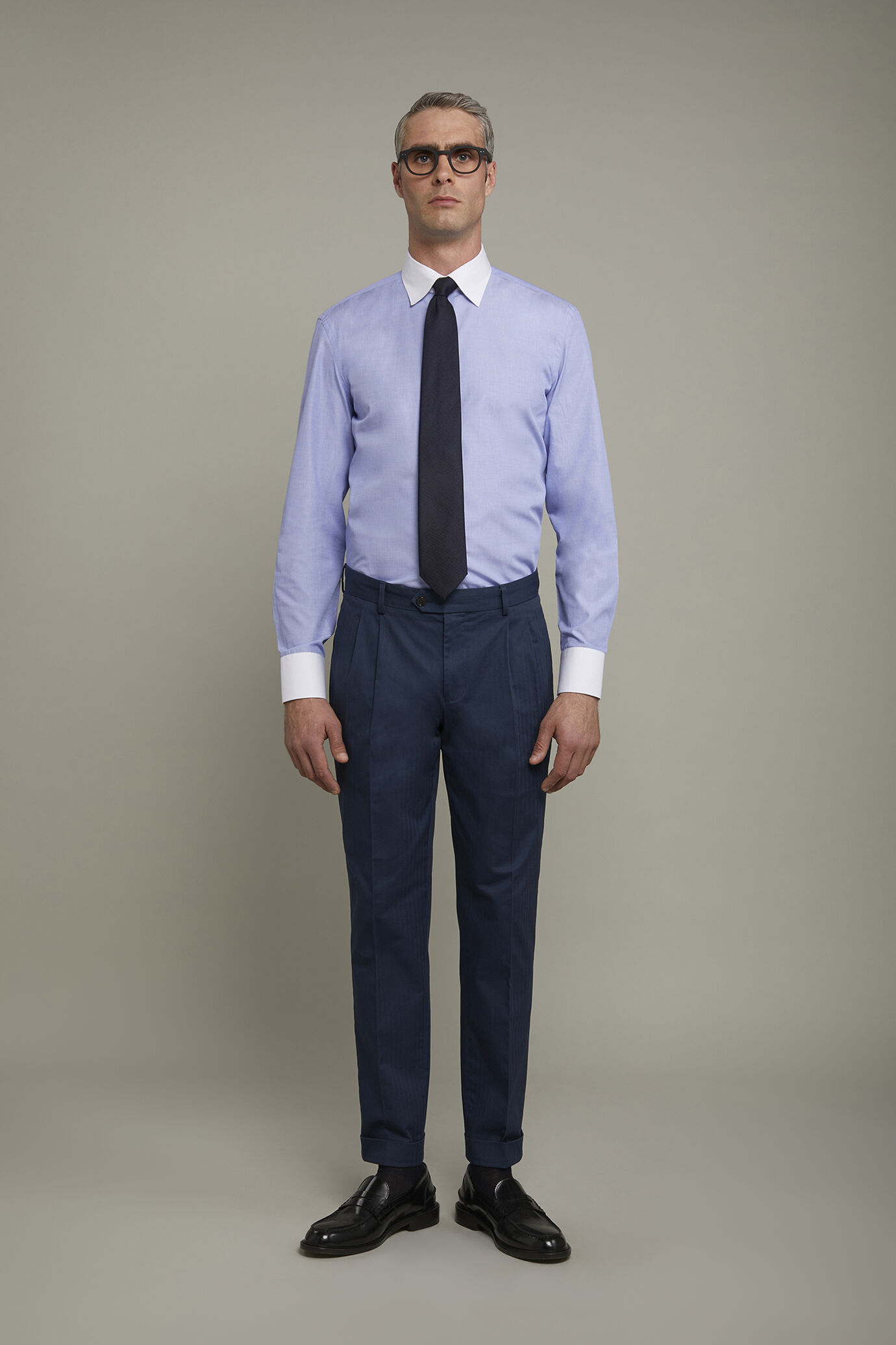 Pantalone uomo classico con doppia pinces regular fit image number 2