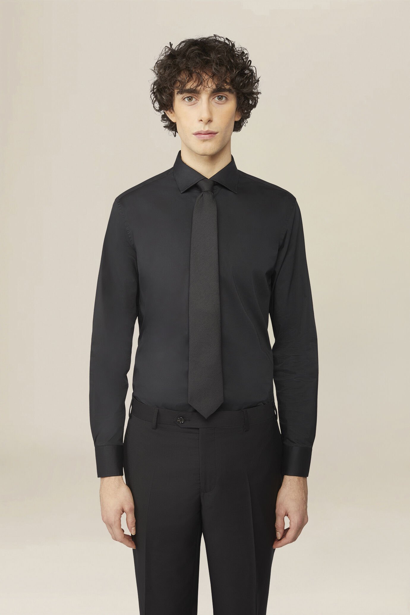 Unifarbenes Herrenhemd mit franz&ouml;sischem Kragen image number 0