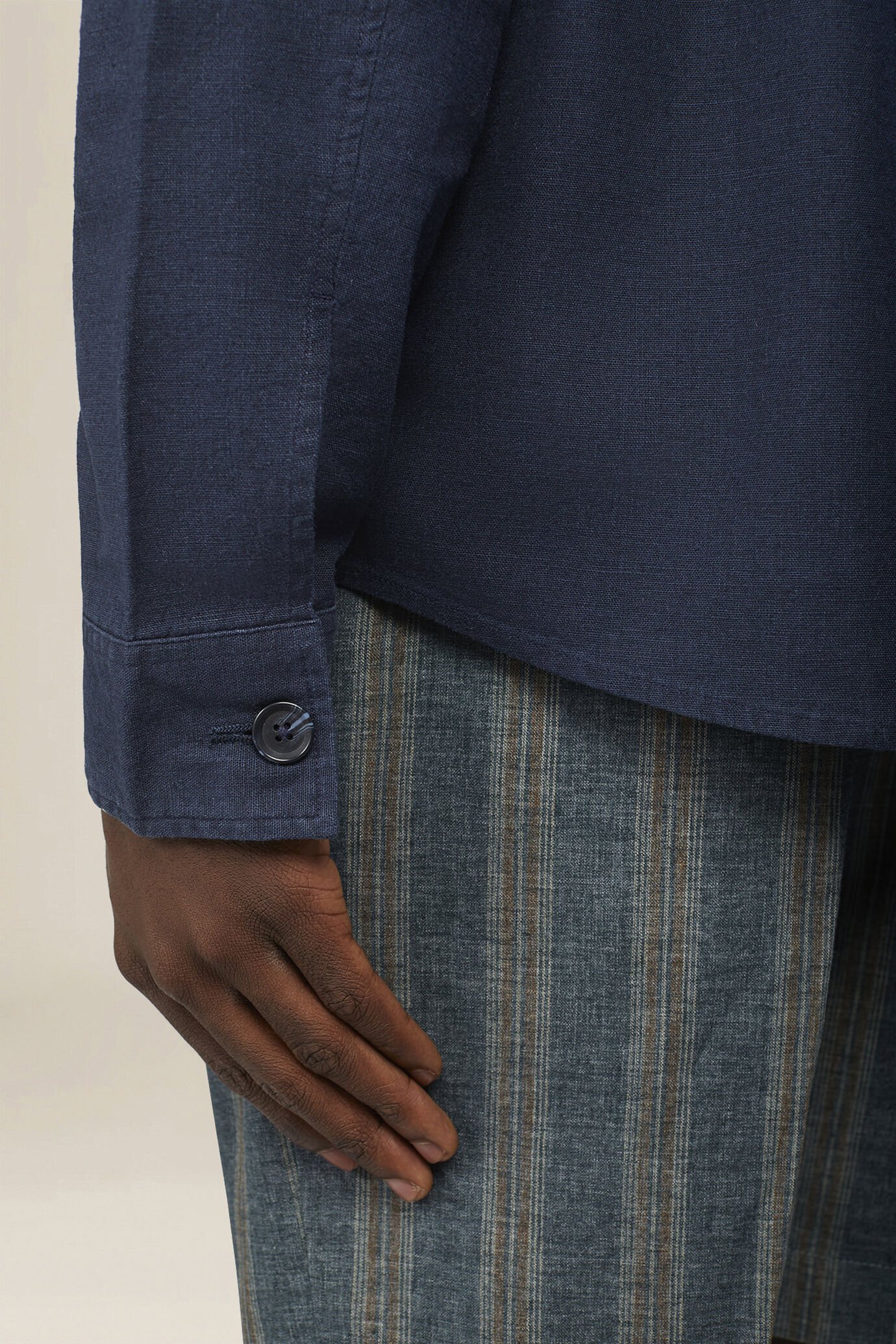 Ungef&uuml;tterte Herrenjacke aus Leinen-Baumwoll-Mischgewebe image number 3