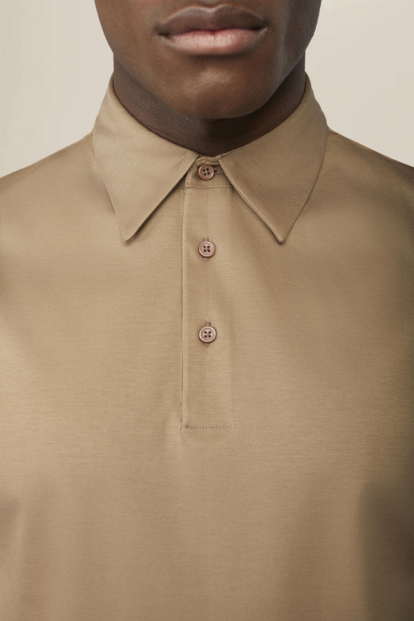 Polo pour homme en 100 % coton, coupe classique image number 2
