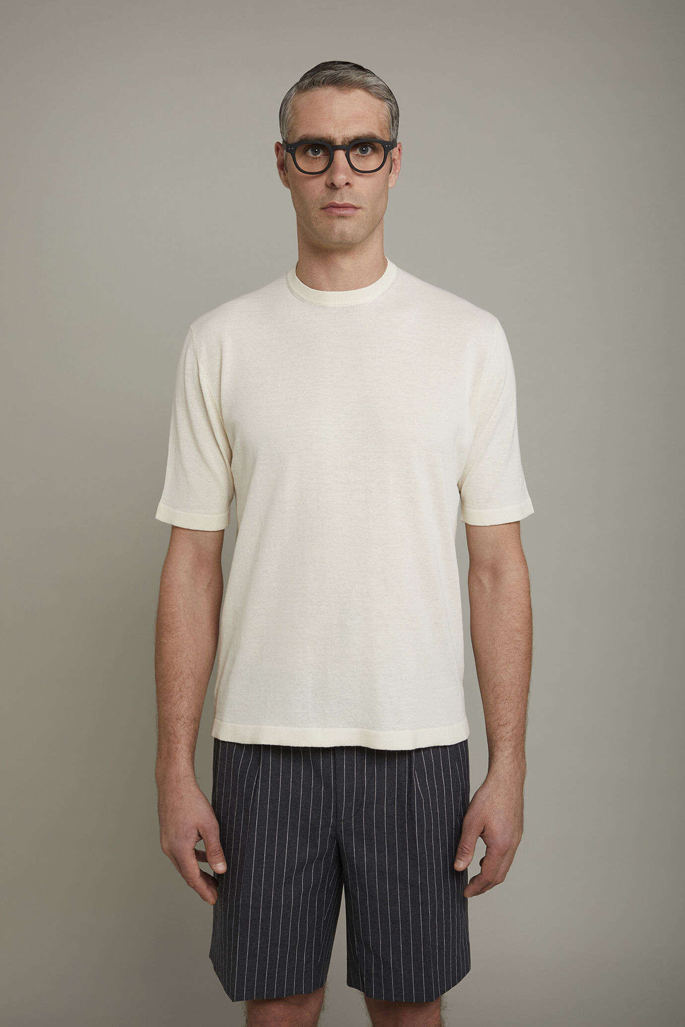 Men's knitted t-shirt 100% cotton short-sleeved regular fit