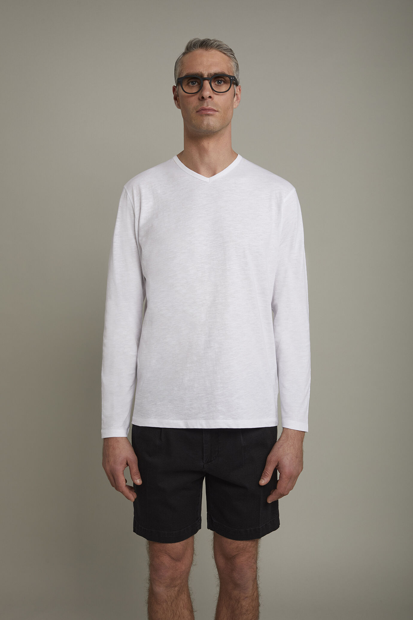 T-shirt uomo scollo a v 100% cotone effetto fiammato con manica lunga regular fit image number 2