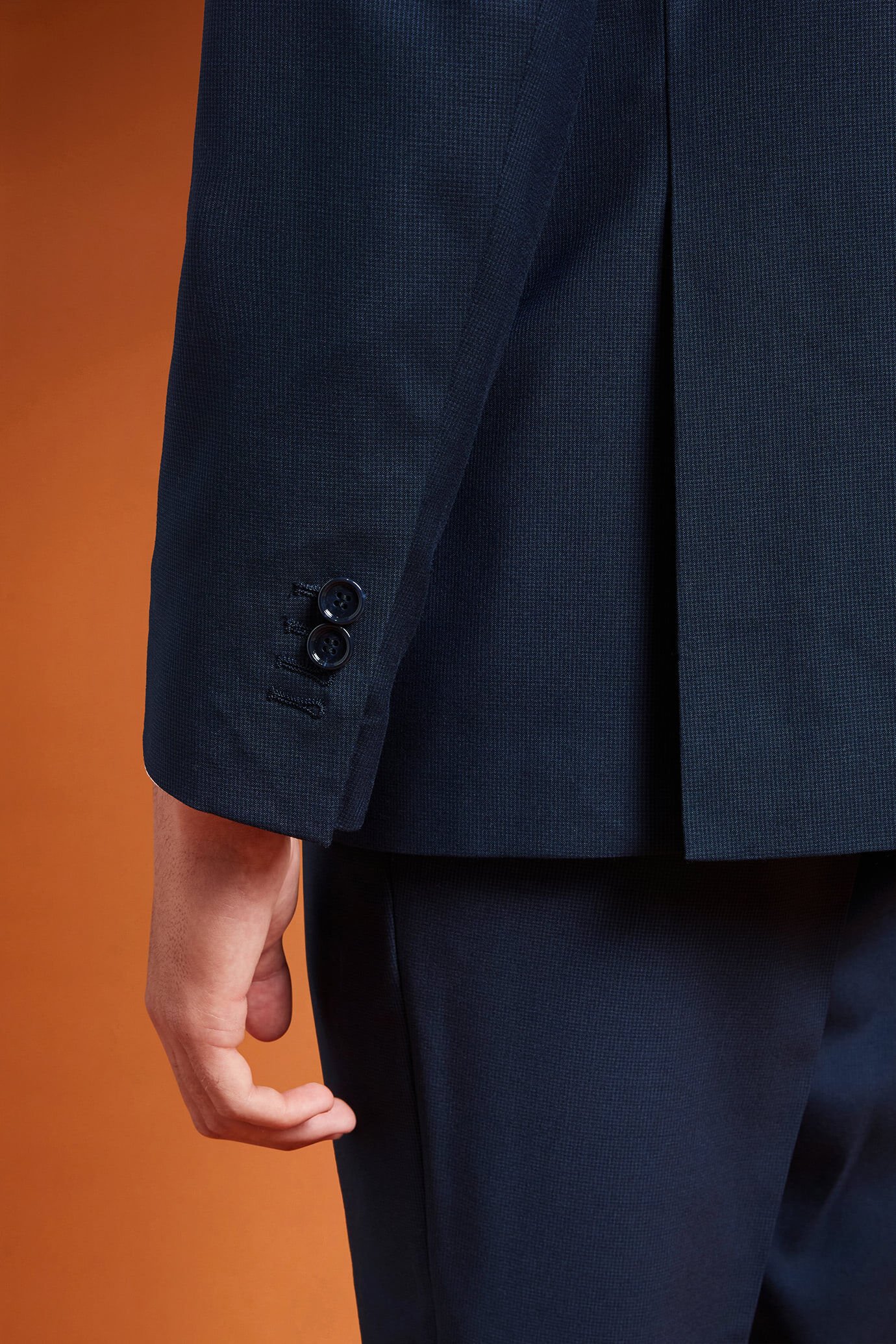 Men's regular fit single-breasted suit in micro houndstooth fabric image number 2