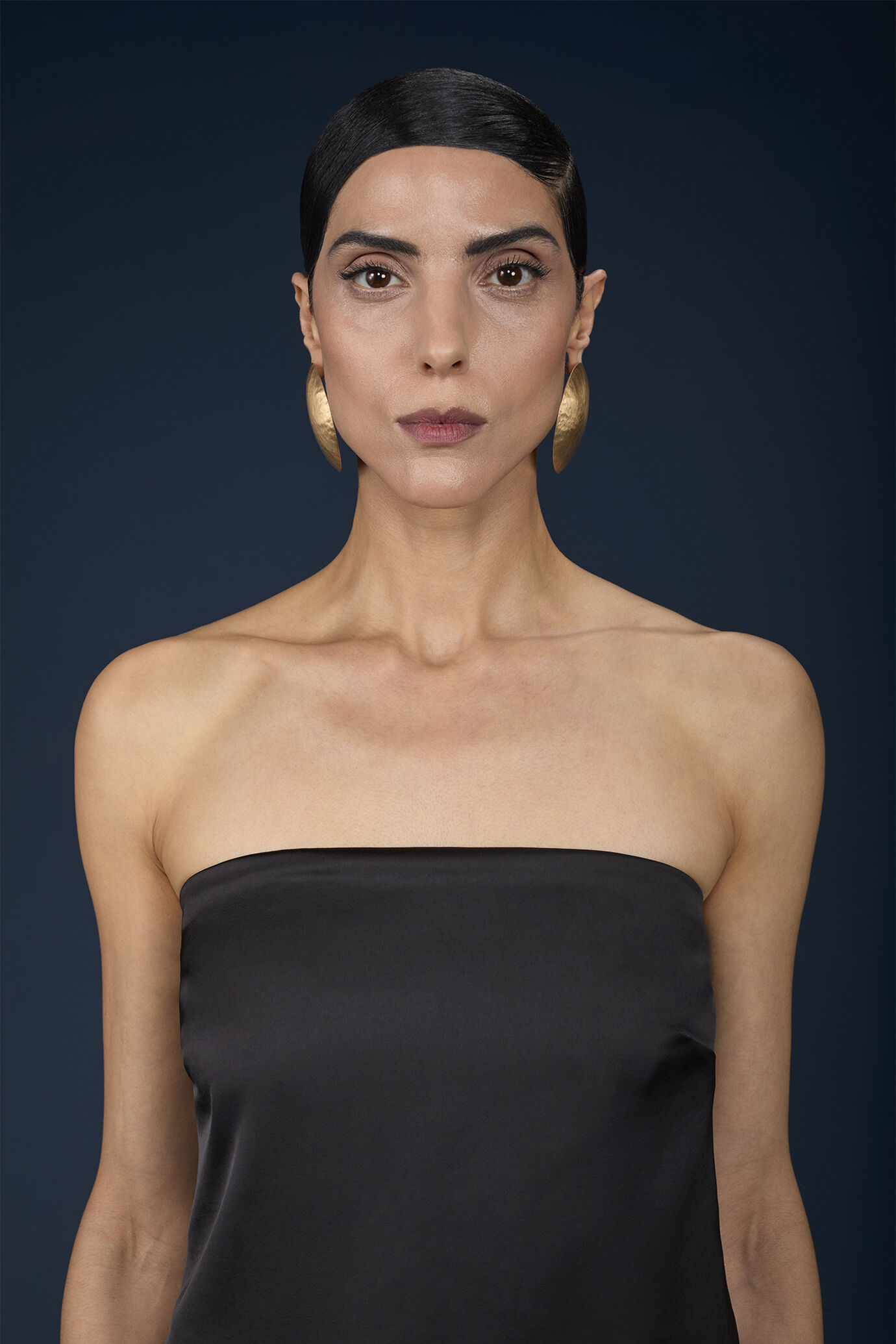 Top donna svasato senza spalline con elastico image number 3