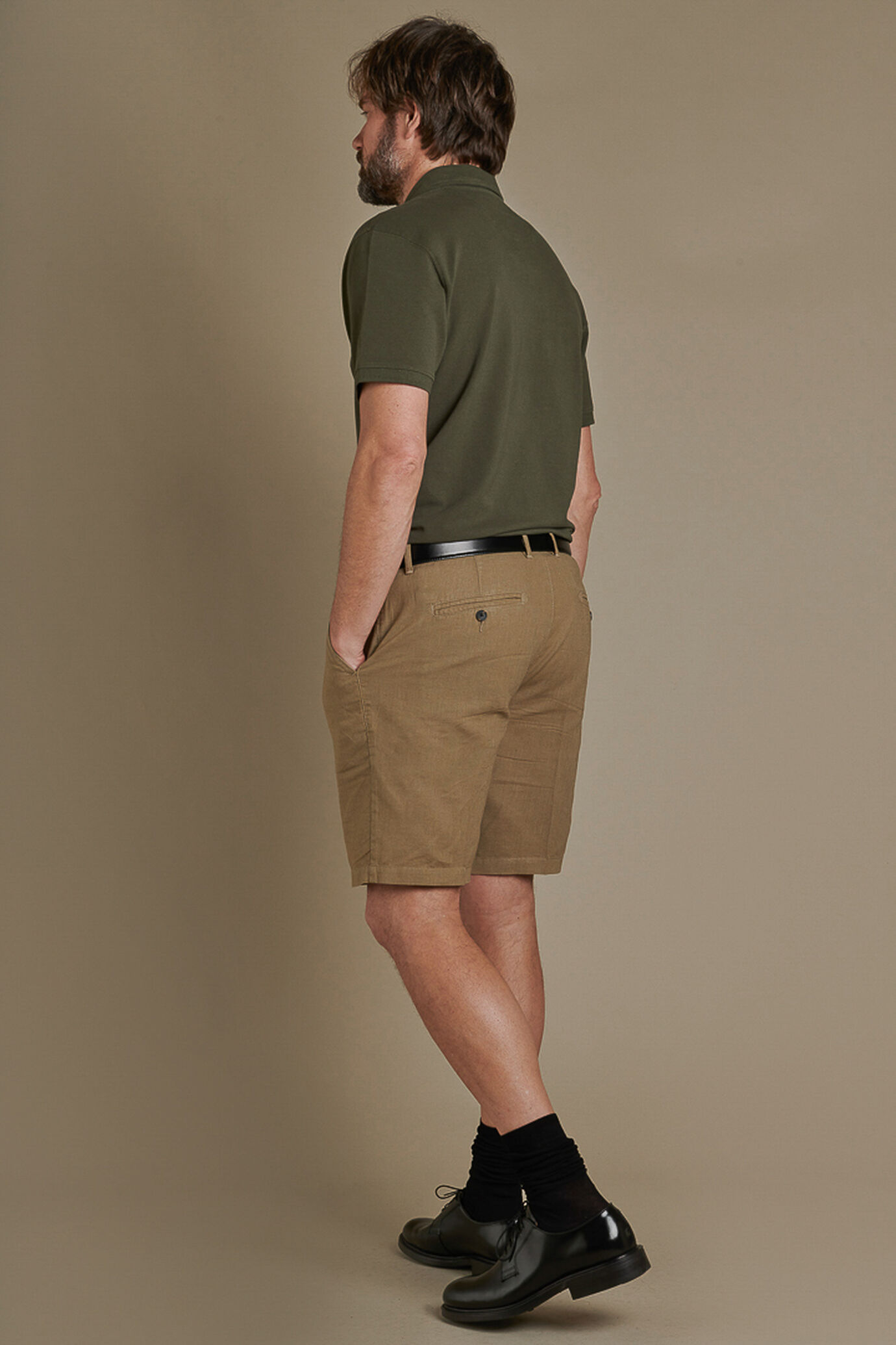 Chino bermuda double pinces linen and cotton blended image number 2