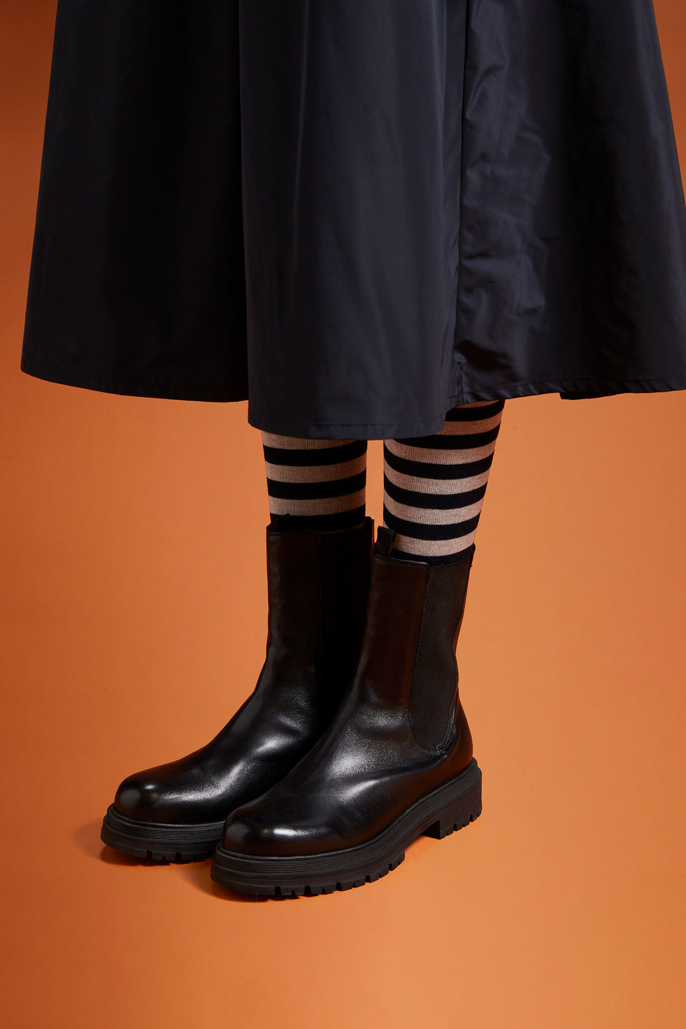 Chelsea Boots für Damen aus 100 % Echtleder mit Gummisohle image number 4